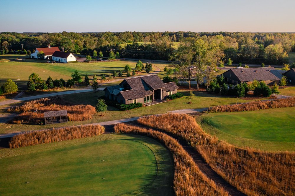 Stay & Play — Mossy Oak Golf