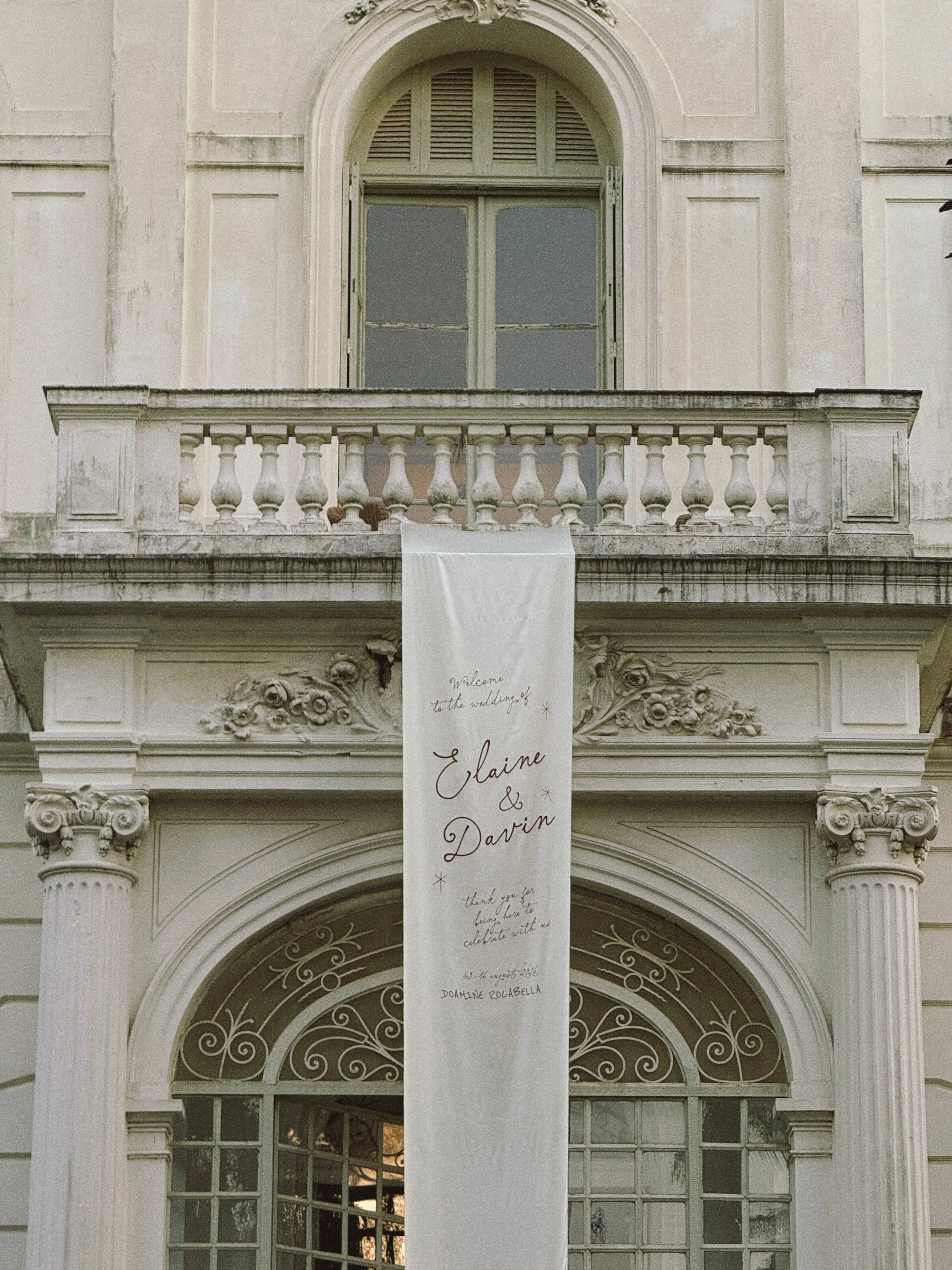 BEIGE AND WINE 237.JPG