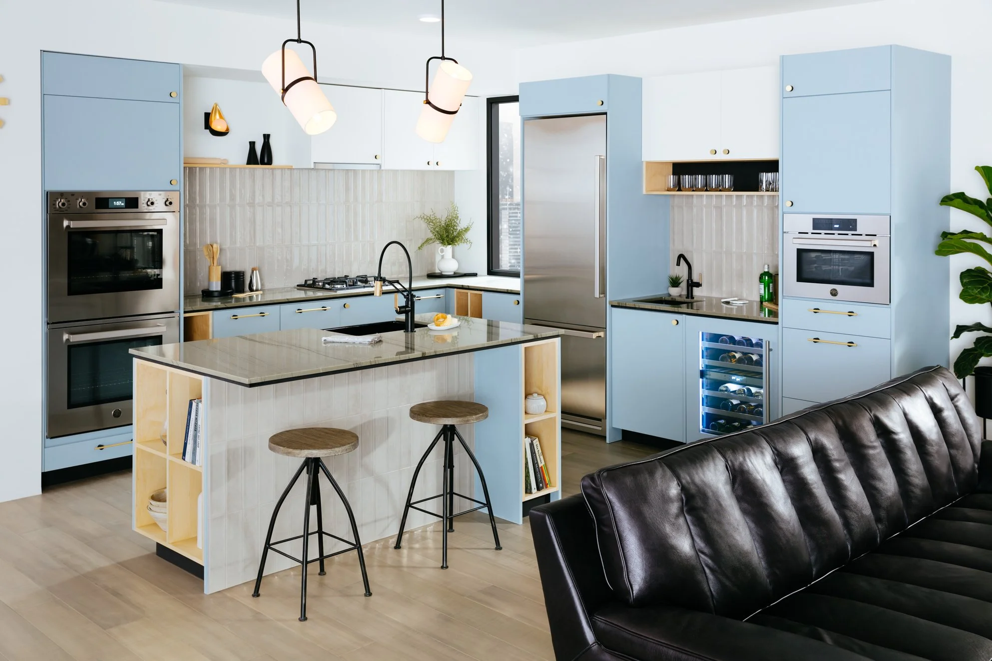 Kitchen 13-primary-61-FLAT.jpg