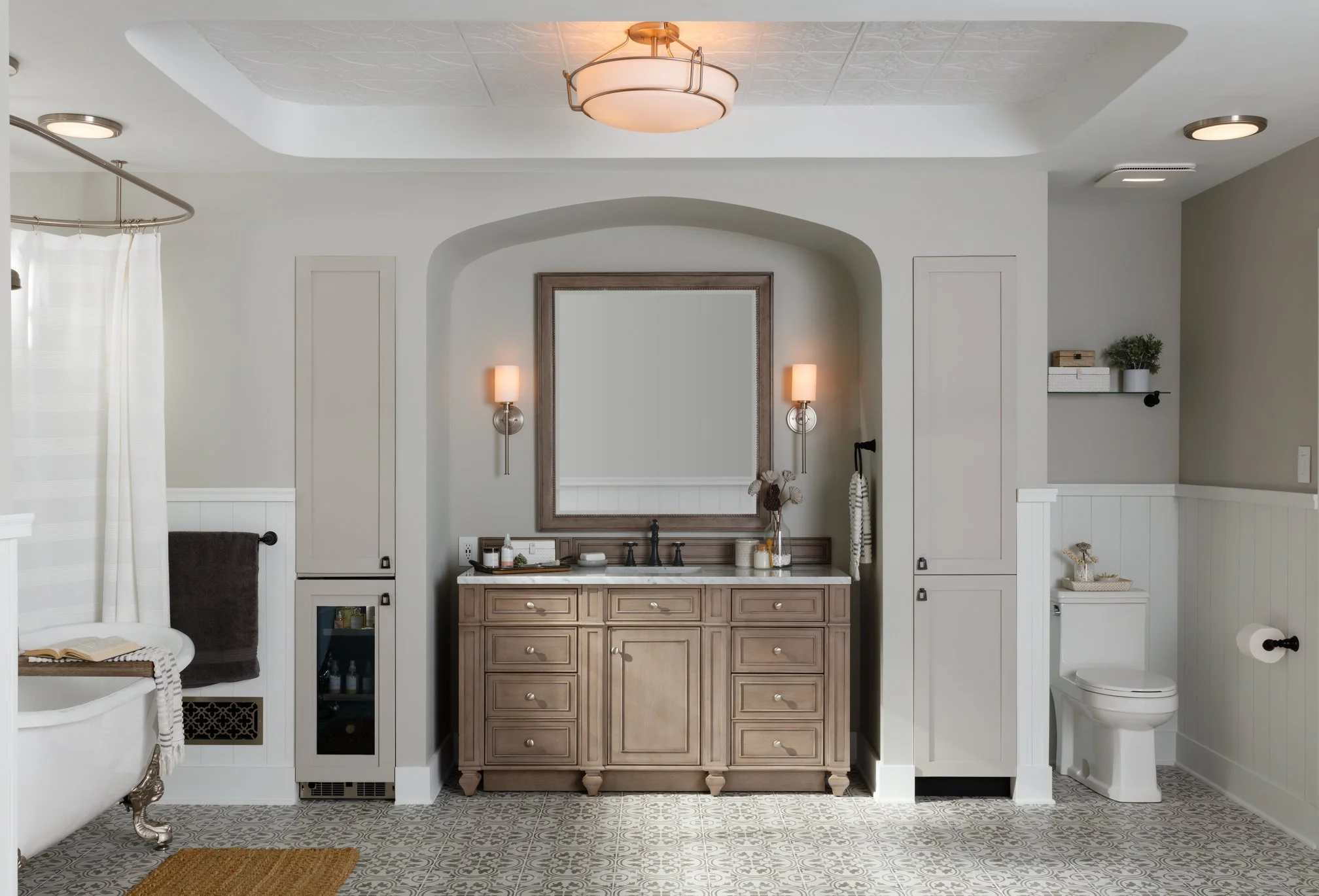 bathroom 9-primary-6.jpg