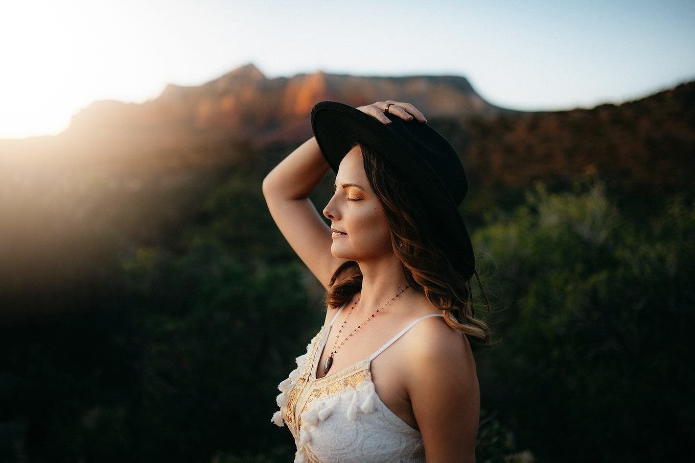 ✨Sedona Women✨
I&rsquo;ve learned so much about Sedona and still have so so much to learn. My time here is coming to an end in 2 weeks. Not an end, but a beginning. I will be back! 
Thank you to all of the beautiful women here who taught me so much. 