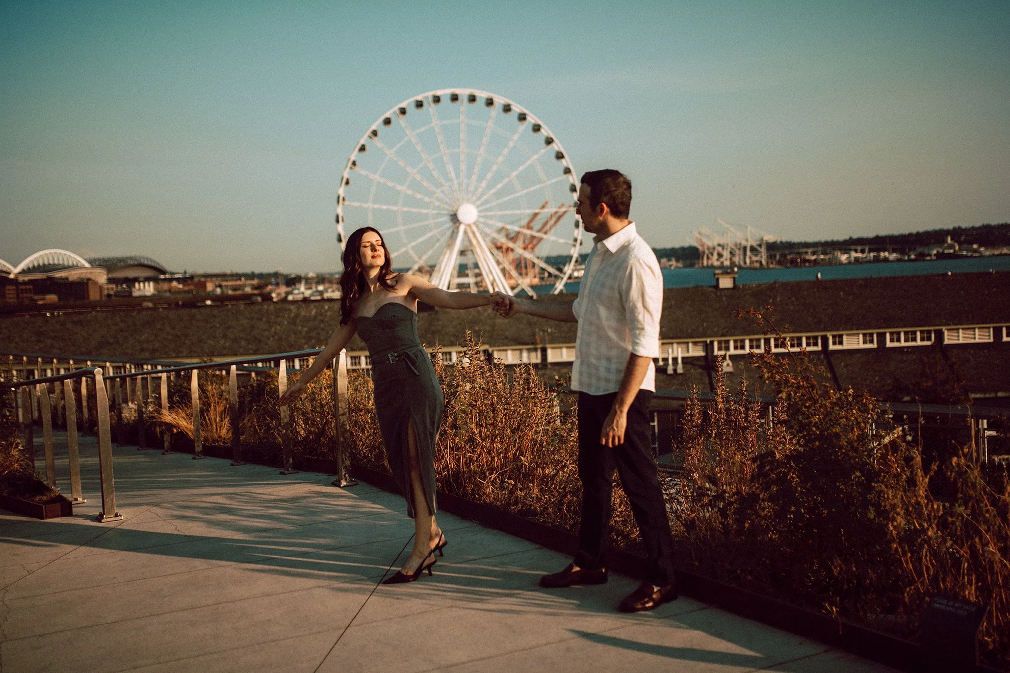 Cinematic Couple’s Photoshoot in the Seattle Cityscape
