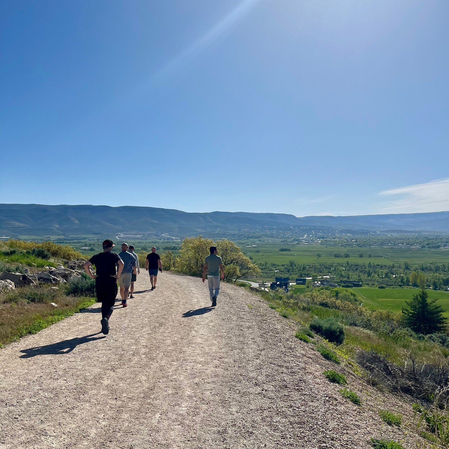 It was such a privilege to collaborate with Eric @pleasantpictures of @menwholovegod for an incredible retreat last weekend. 

There was a sacred feeling to the whole experience as we faced ourselves, reconnected, and found greater light, truth, mean