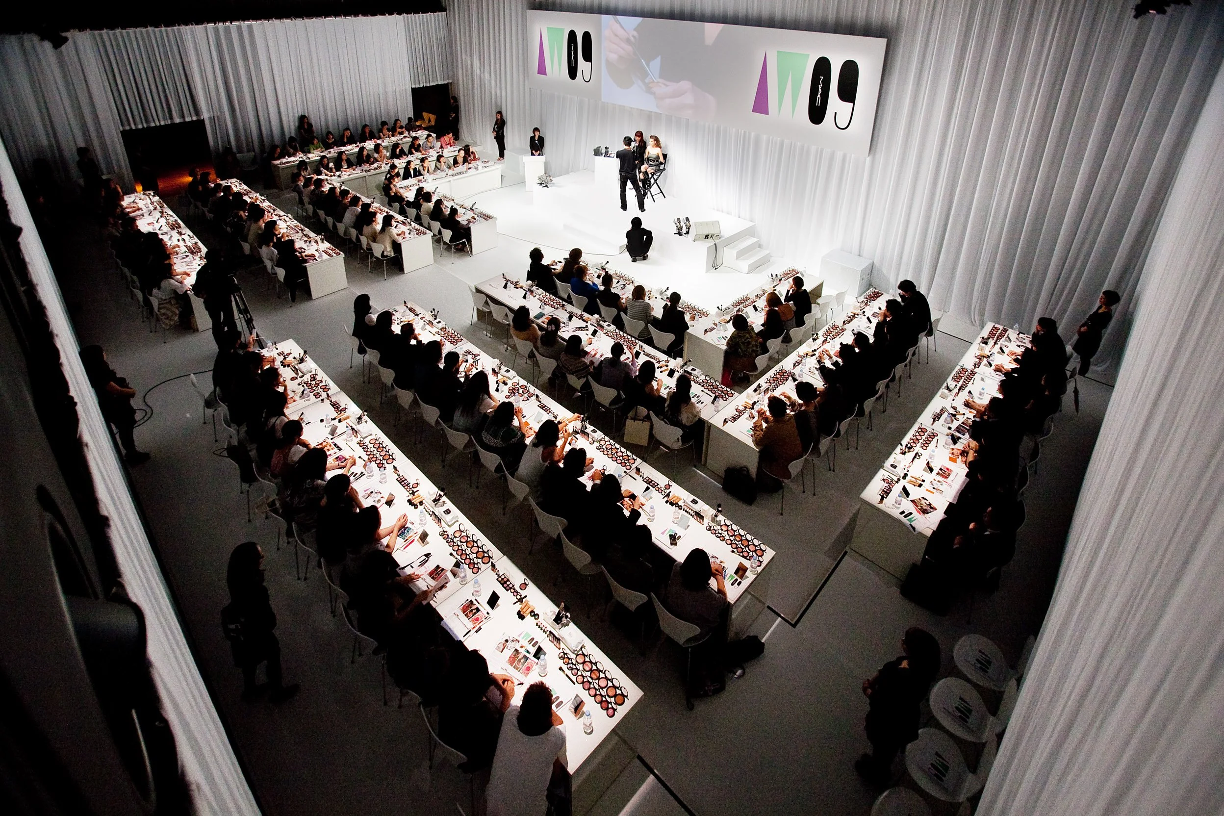 AW09 Japan venue1.jpg