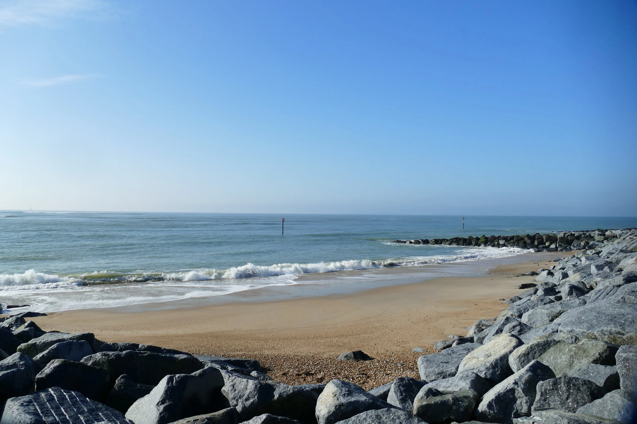A circular walk for the whole family around Sandy Point — The Ambling ...