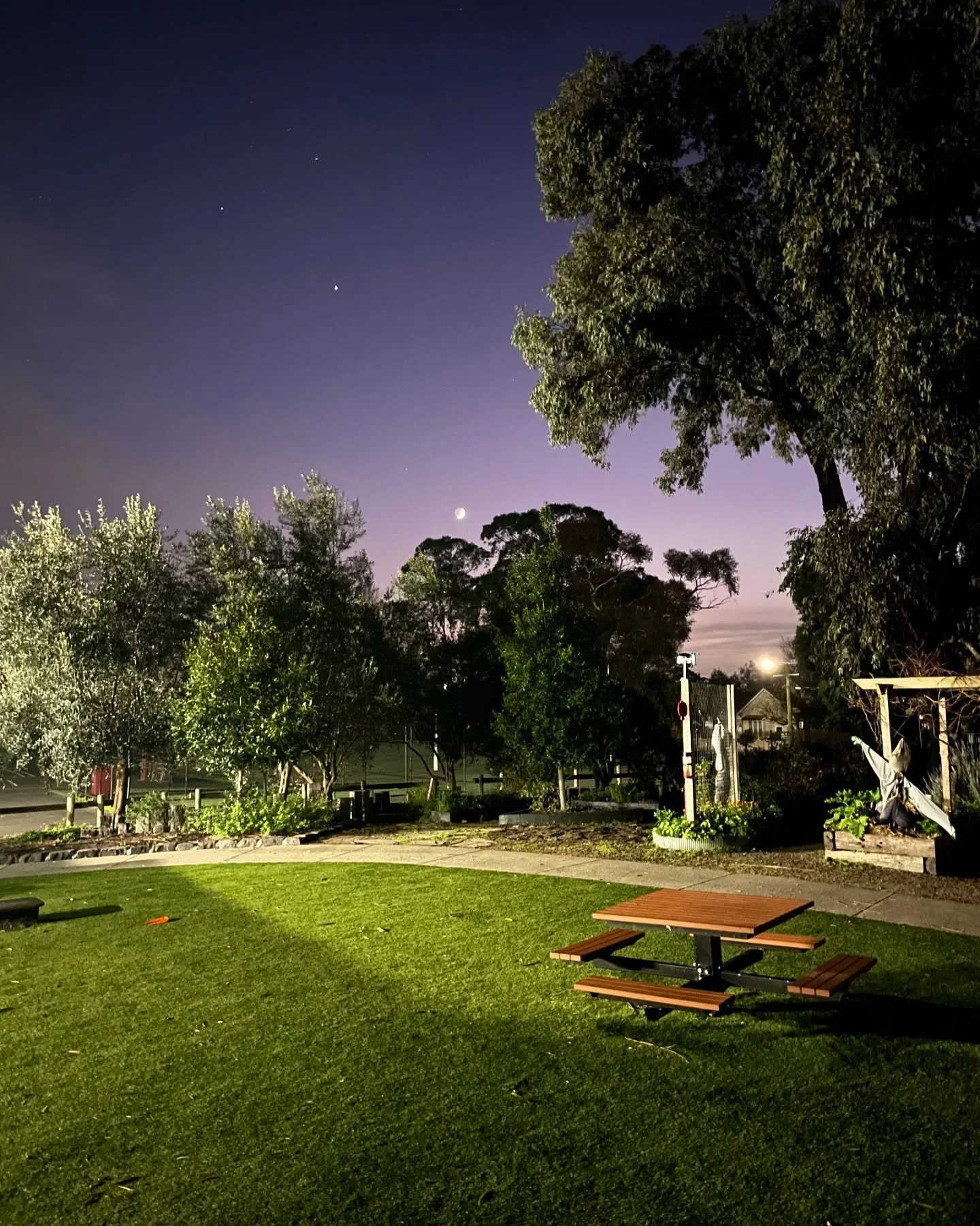 Big day at the kitchen garden @murrumbeena.primary.school and a nice walk through the park with my little one afterwards :)