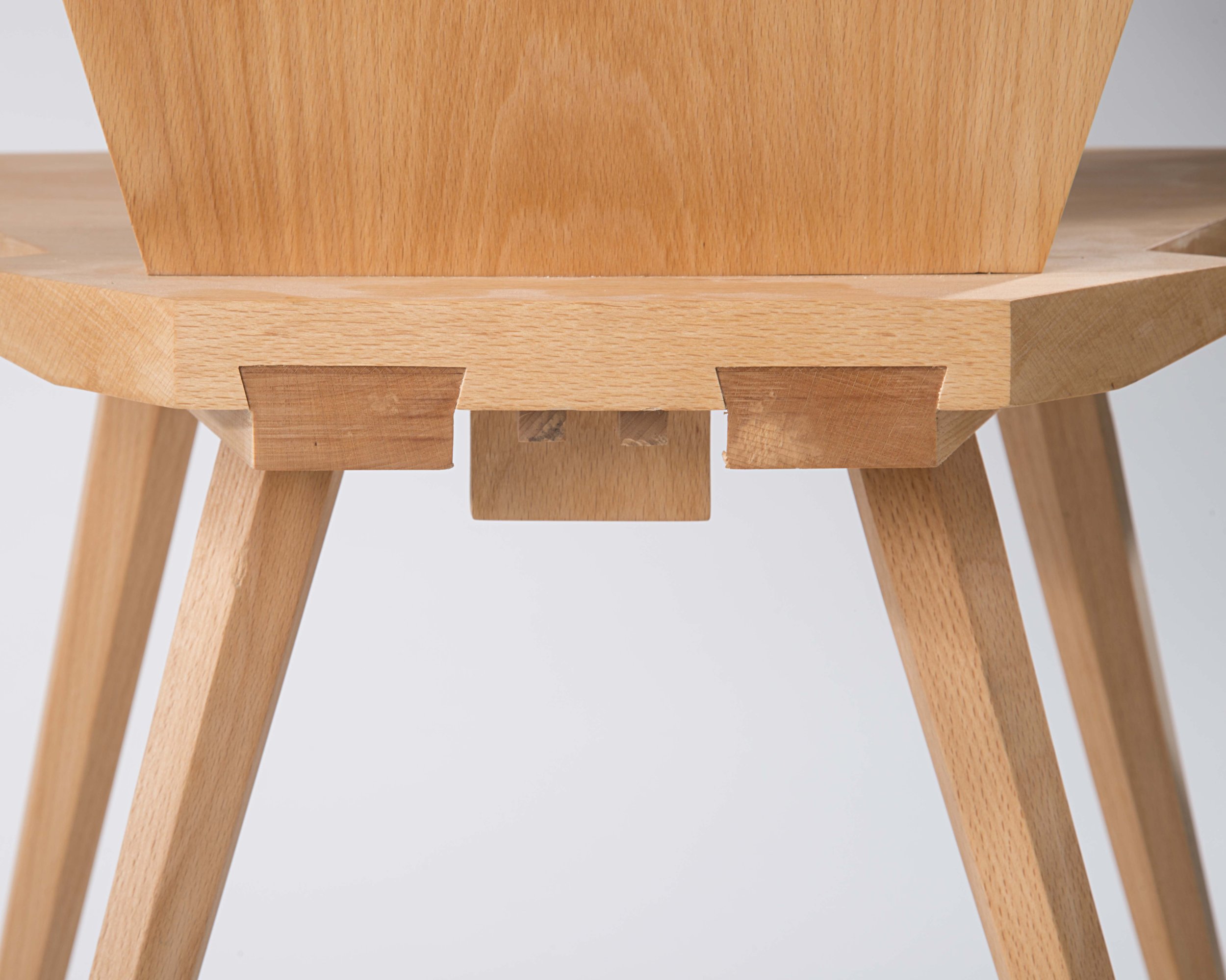 _AAA6212 Zac Yelnosky MFA 2019 FURN 2532.jpg