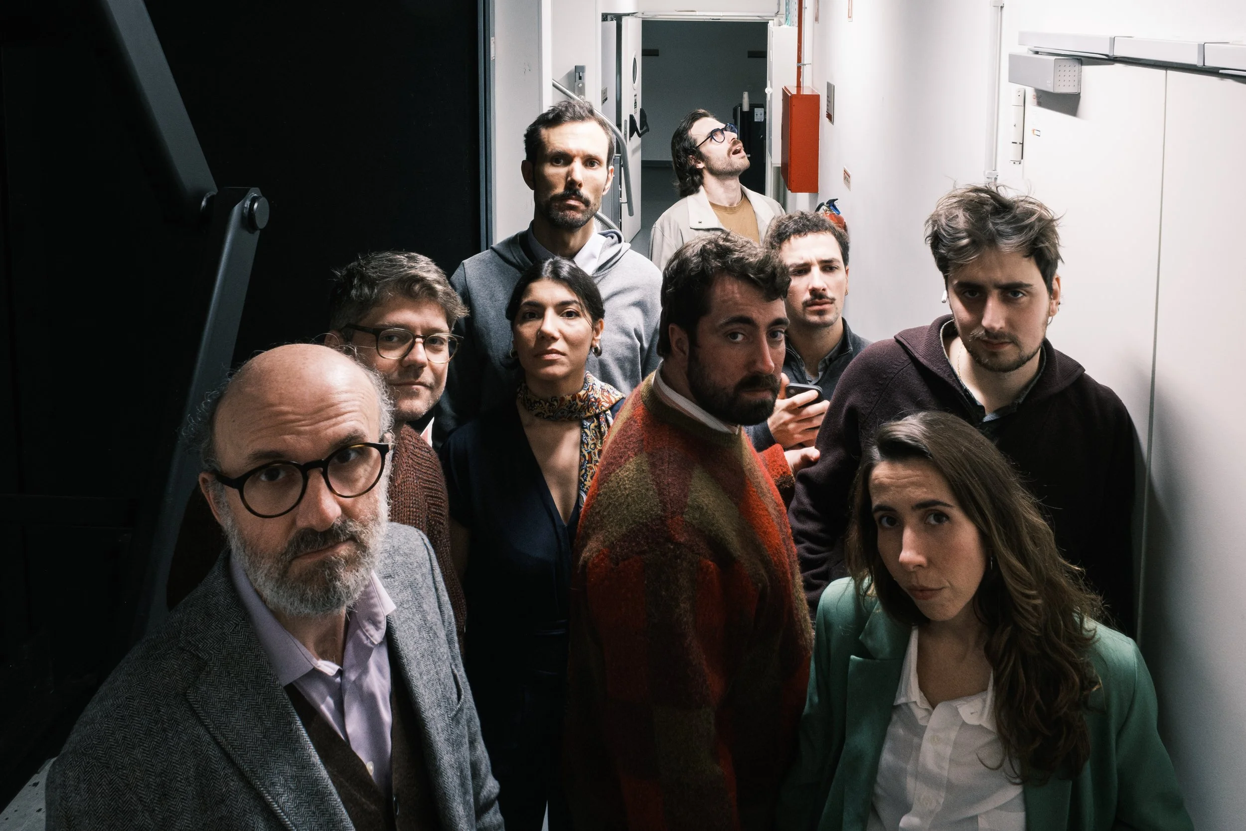 OS ANTÍPODAS