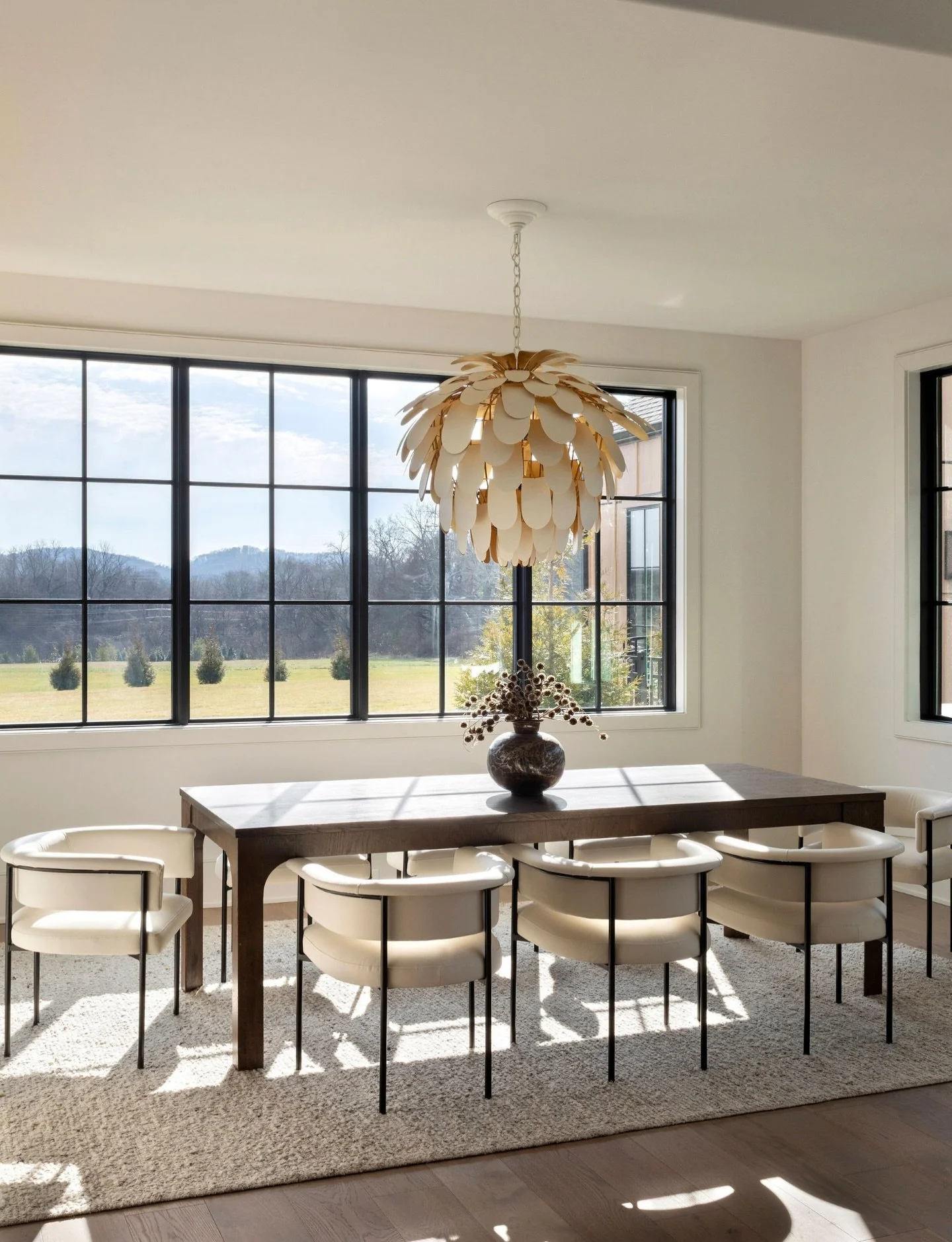 surrounded 🌳✨&nbsp;

📸: @carolinesharpnack
builder: @ltghomestn