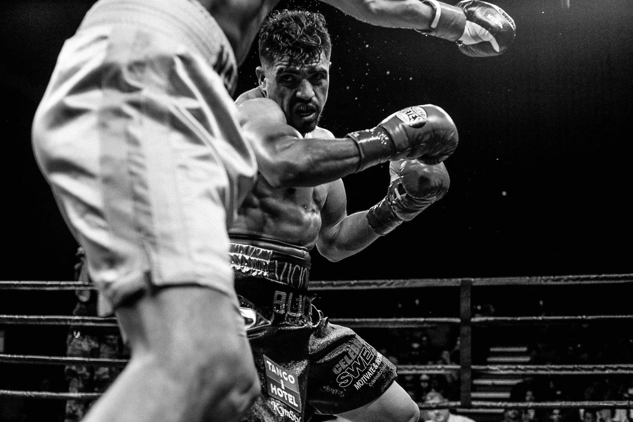 bw edit victor ortiz-5.jpg