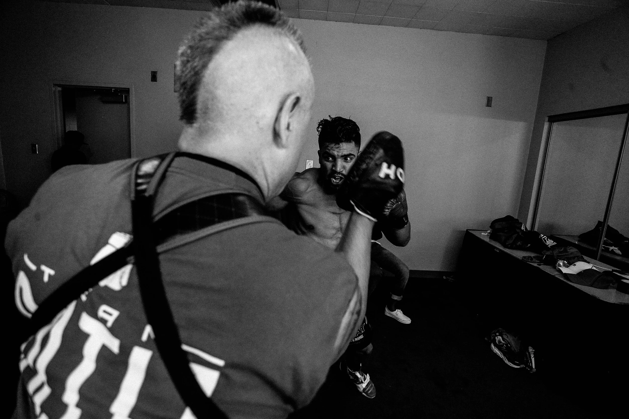 bw edit victor ortiz-34.jpg