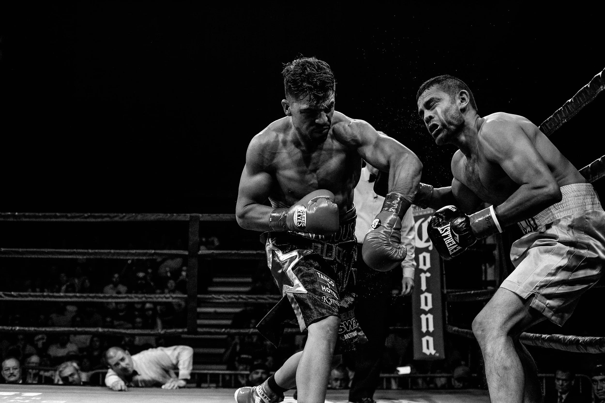bw edit victor ortiz-4.jpg