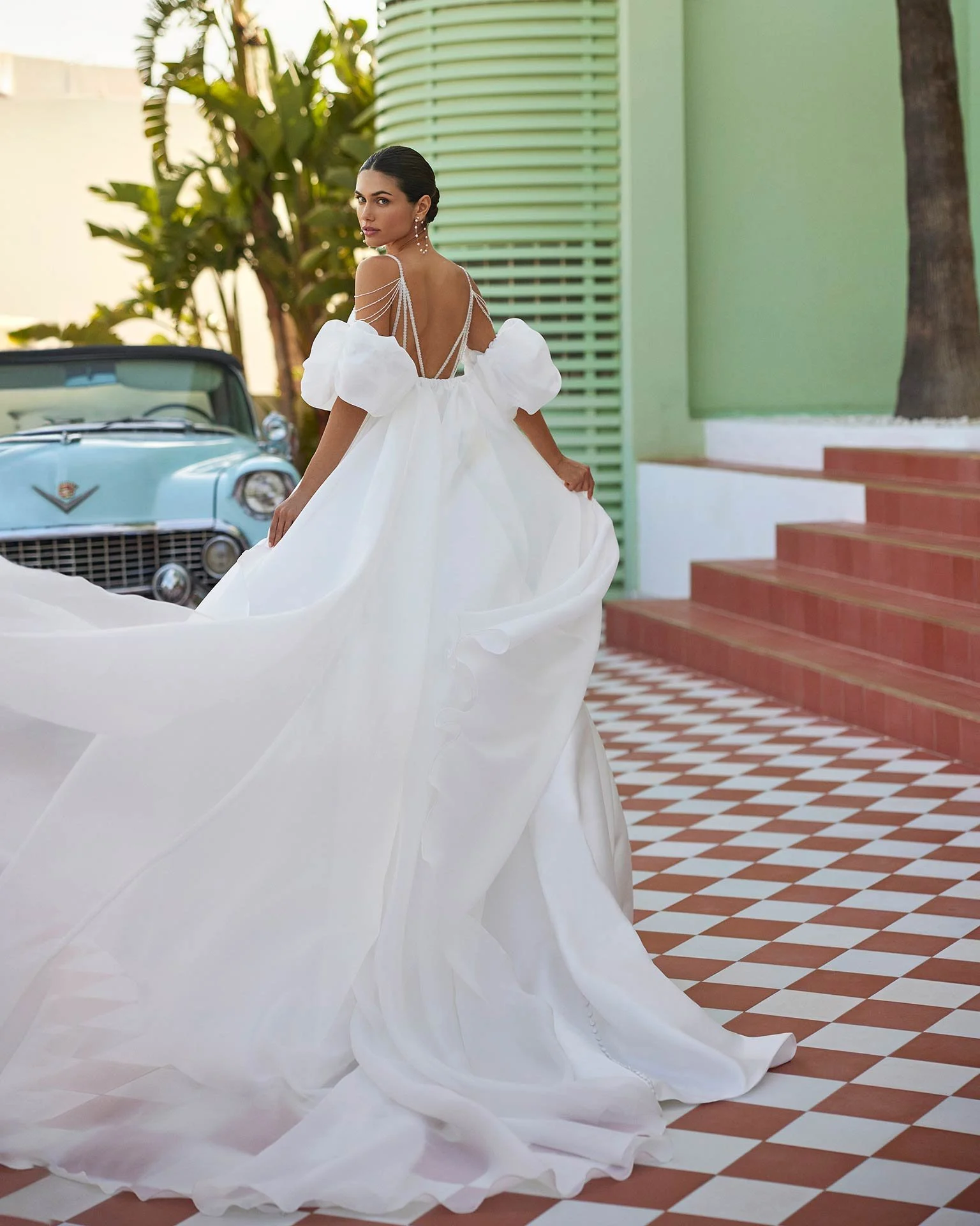 1s49-jovan-luna-novias-1.jpg