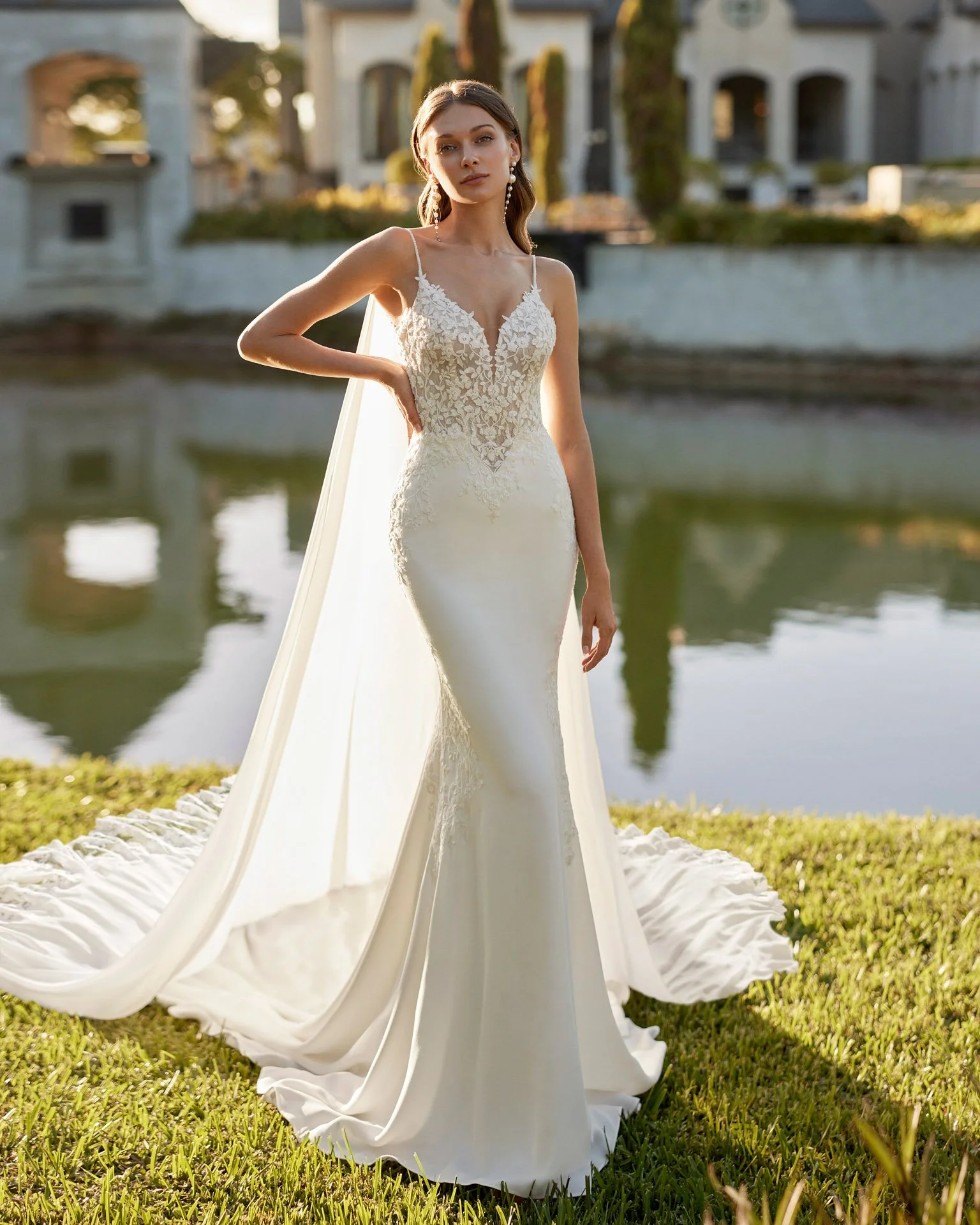 Rosa Clará — Veronique Bridal & Gowns Rosa Clará — Veronique Bridal & Gowns