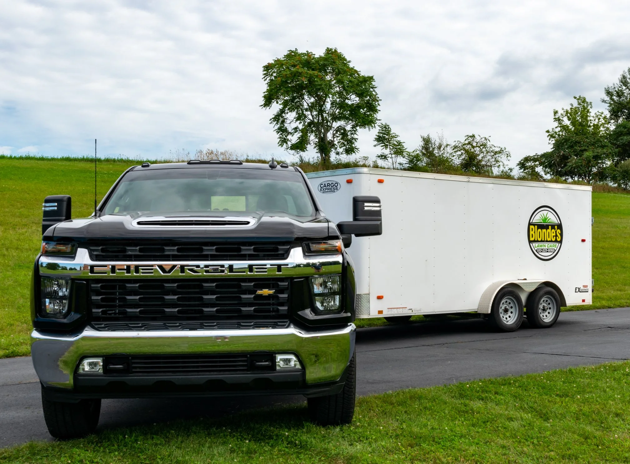 Blonde's Lawn Care-32.jpg