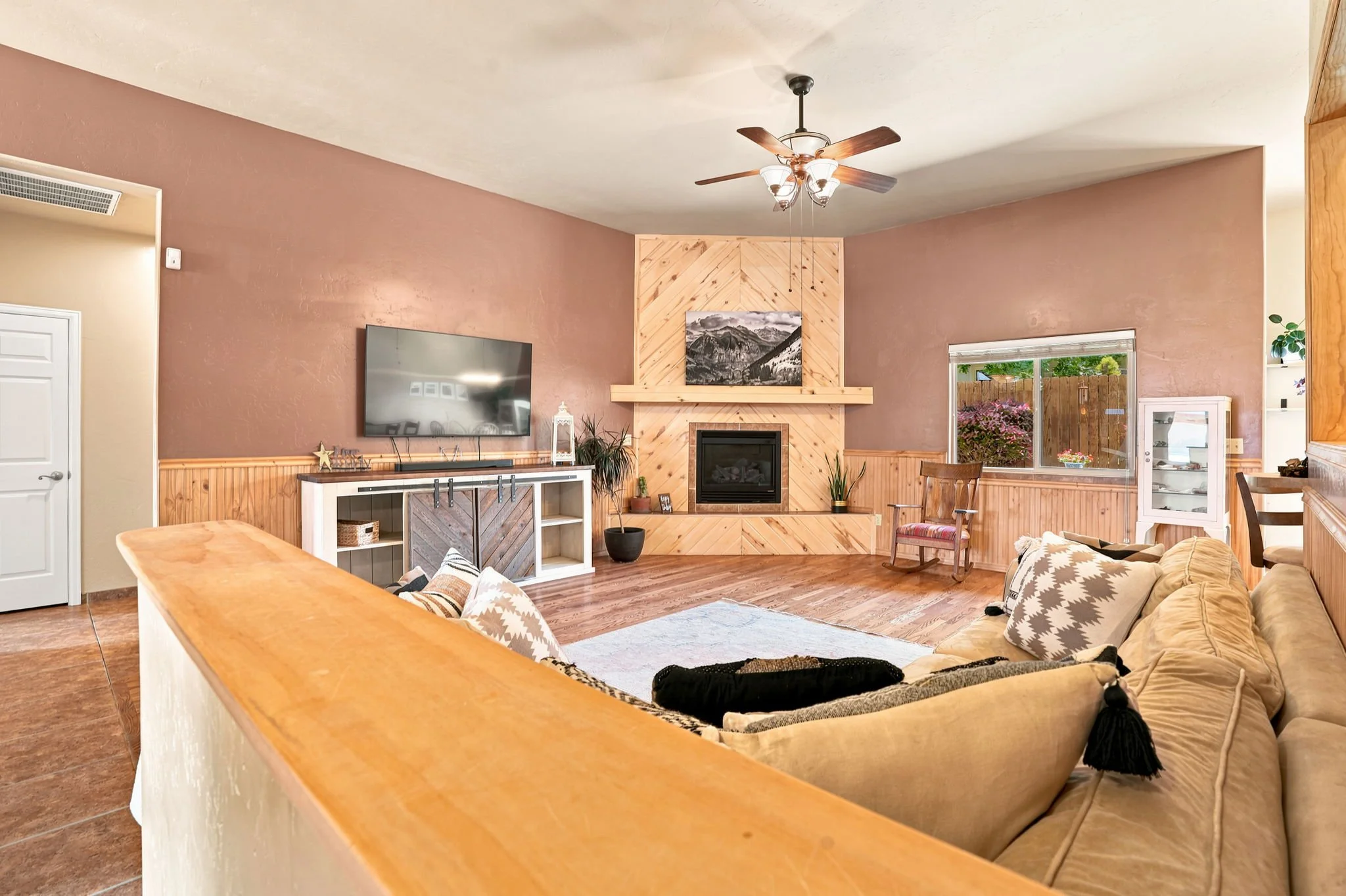 12-web-or-mls-RAW01048.jpg