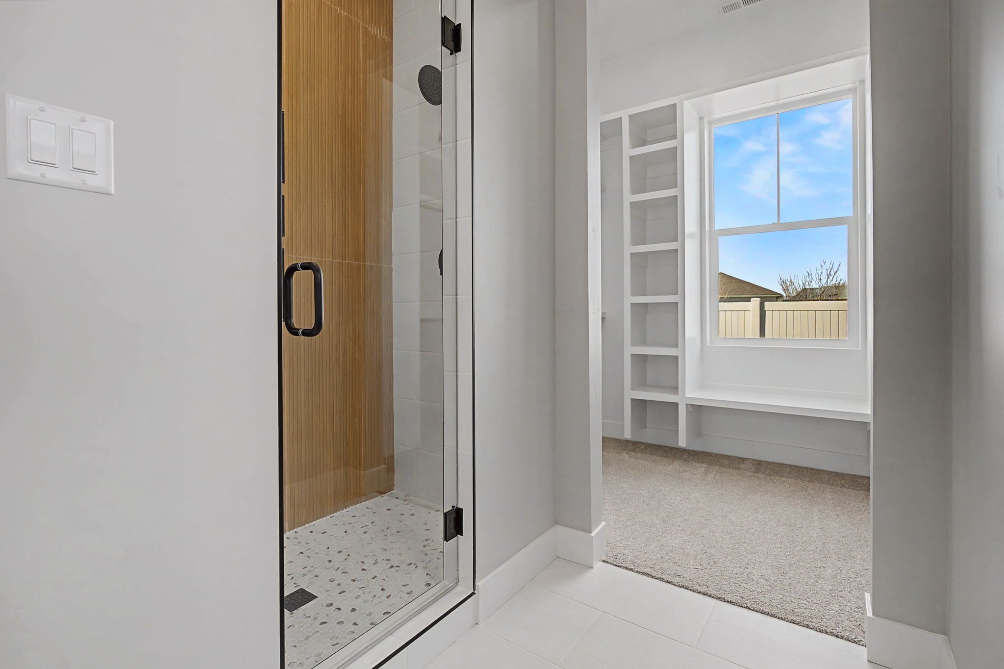 24-web-or-mls-351 Mee Canyon Cir-22.jpg