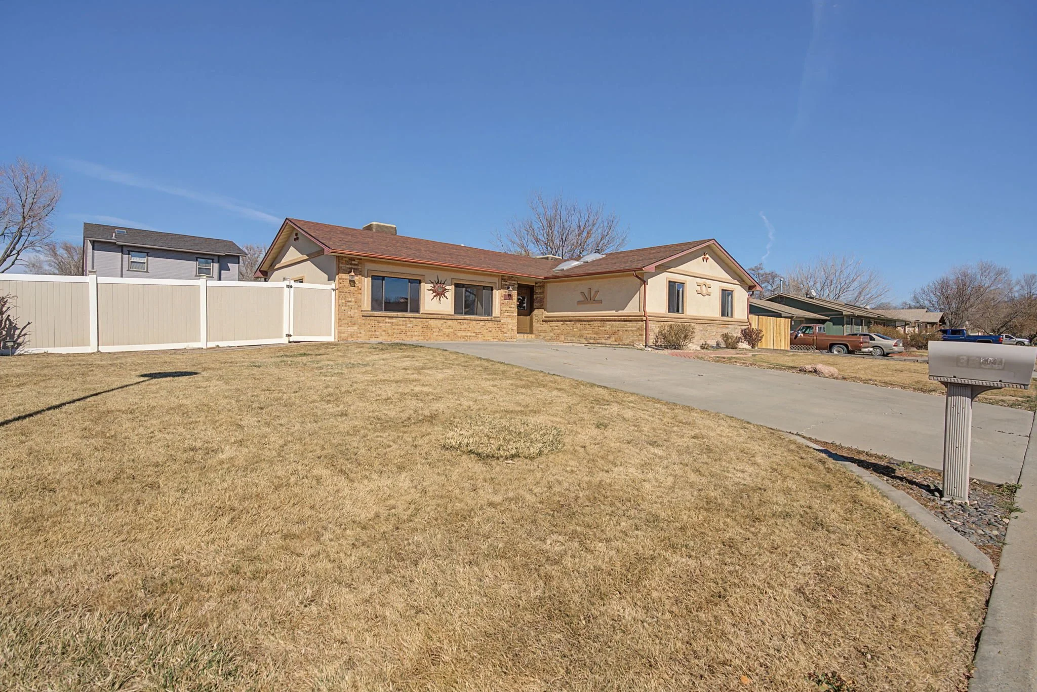 2-web-or-mls-02_3086 Bookcliff Ave Grand Junction, CO.jpeg