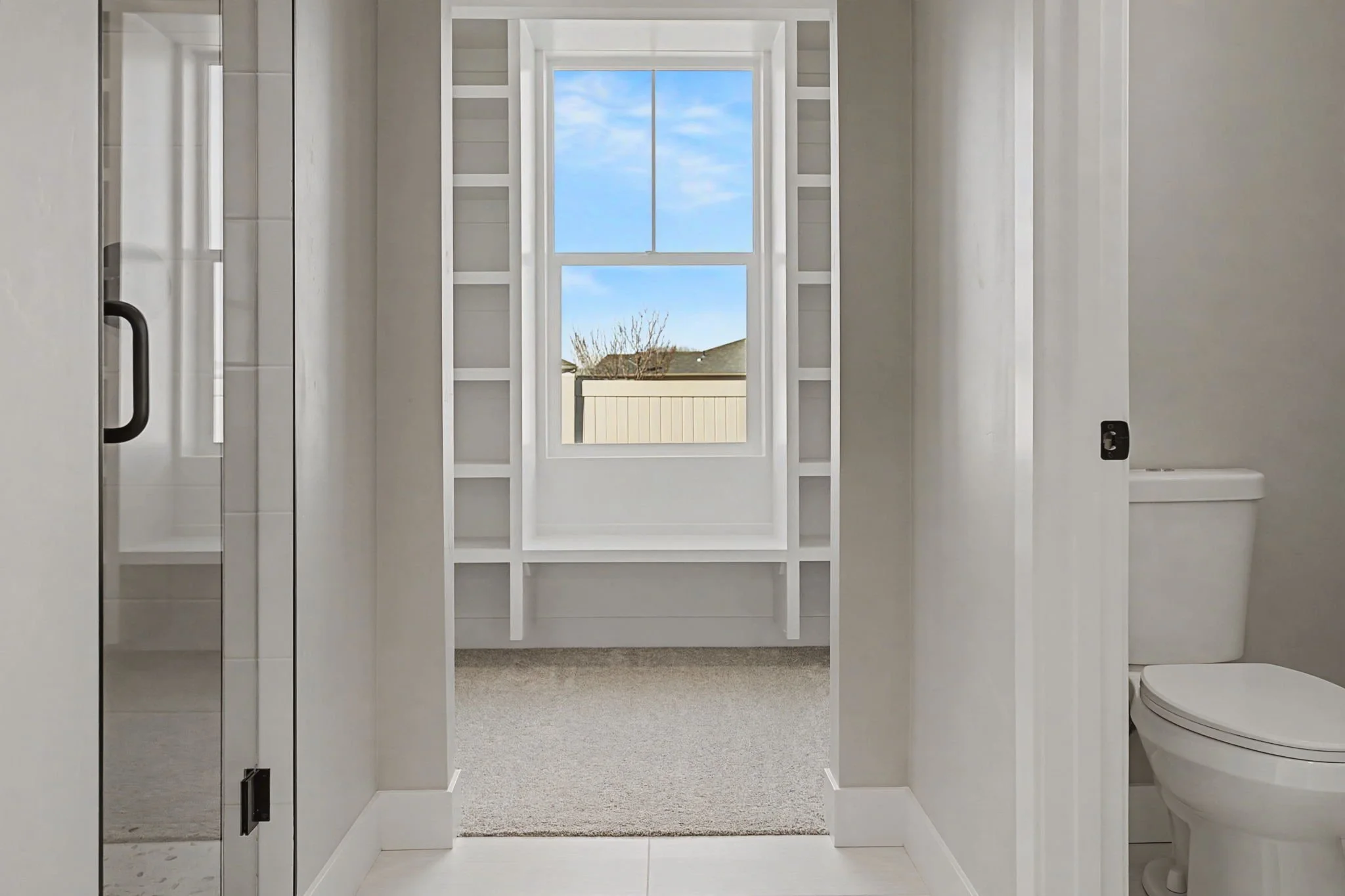 25-web-or-mls-351 Mee Canyon Cir-21.jpg