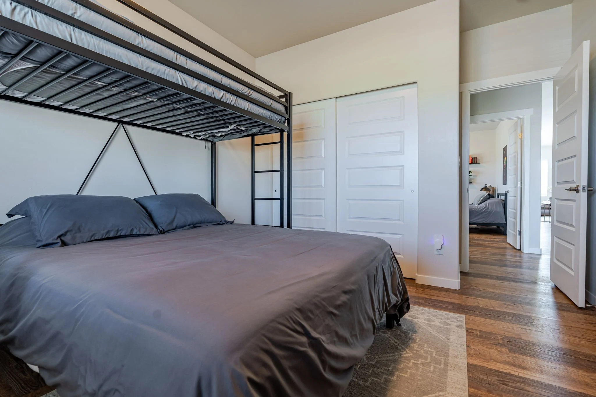 26-web-or-mls-1301 M Road-2.jpg