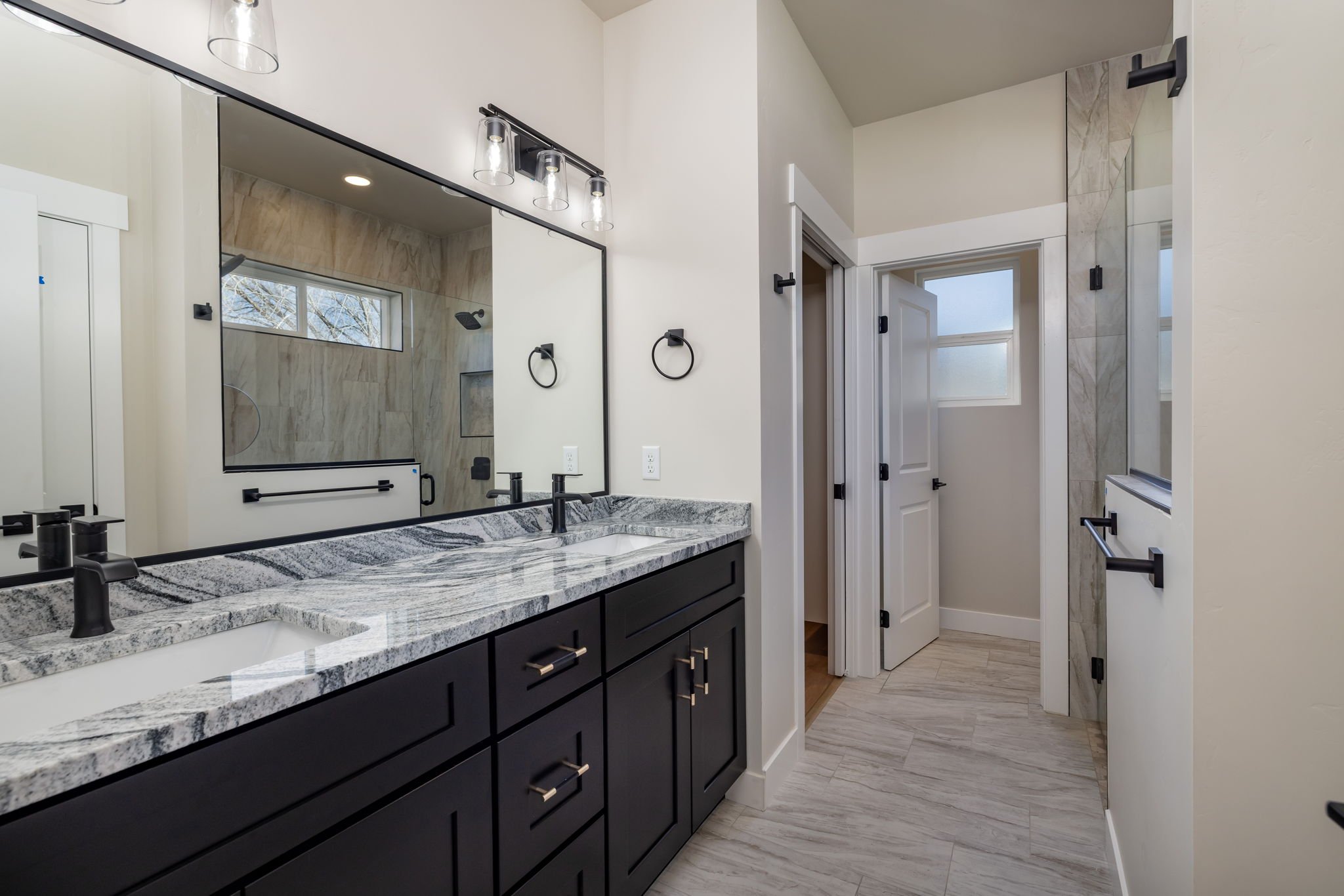 11-web-or-mls-509 Desert Peach-10.jpg