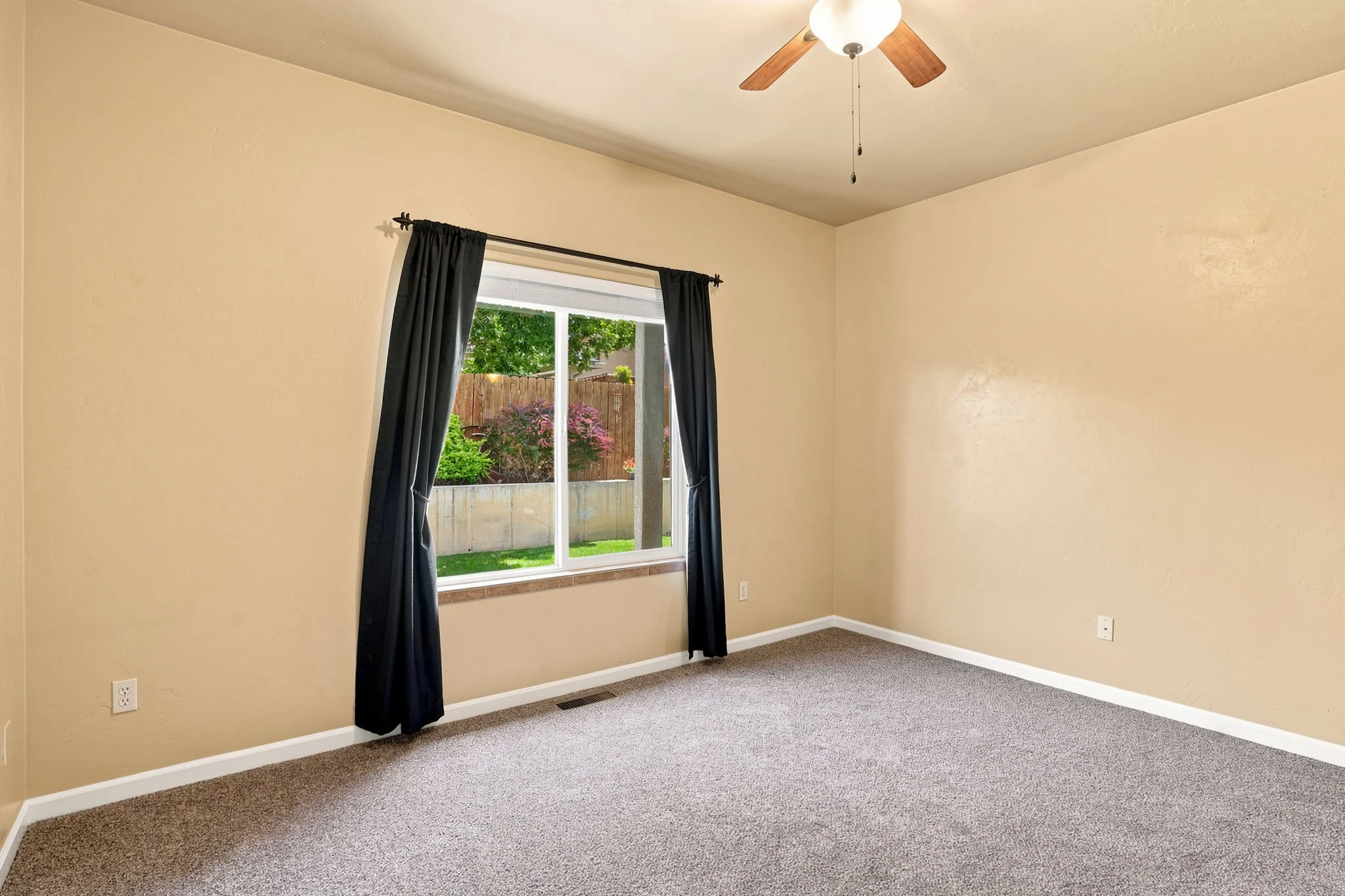 26-web-or-mls-RAW01097.jpg