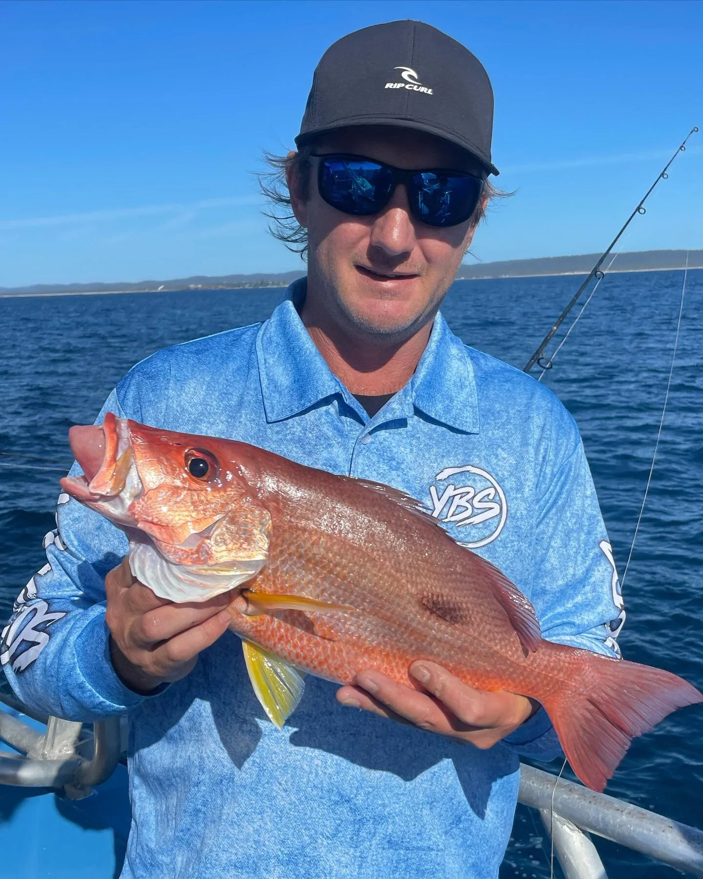 Go Fish Yamba Charter