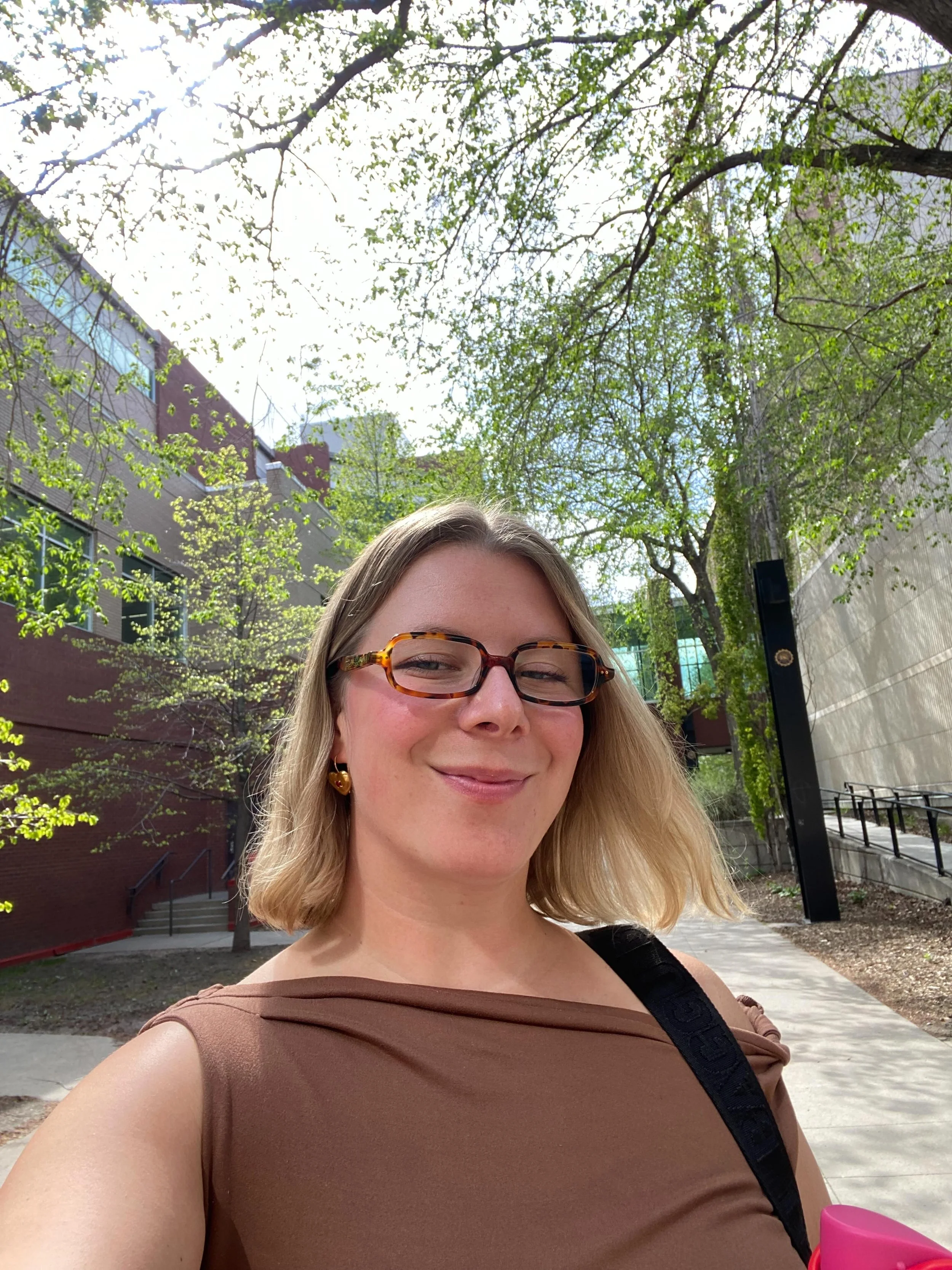 Lately: U of A Human Sexuality guest lecture, anonymous question box notes, a brief pop over in Amsterdam, a recent fave commission, and the birthing of Girth Vader 💋