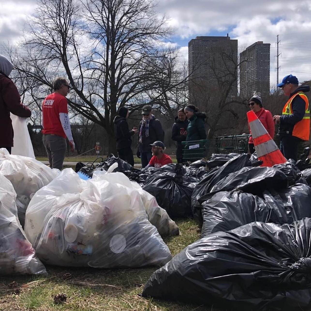 45 amazing people clean 1600 pounds of trash from E. T. Seton Park.

Ok there&lsquo;s the headline. It was amazing and a whole bunch of really tough trash got removed but it was also such a wonderful morning. Spending a holiday morning with 30 old fr