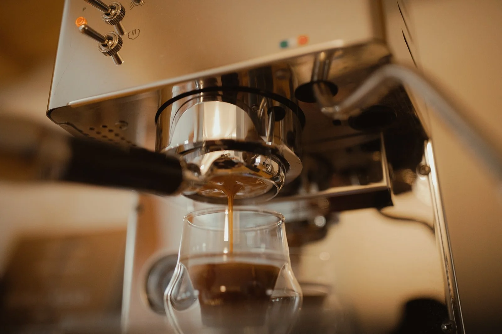 Espresso extraction.jpg