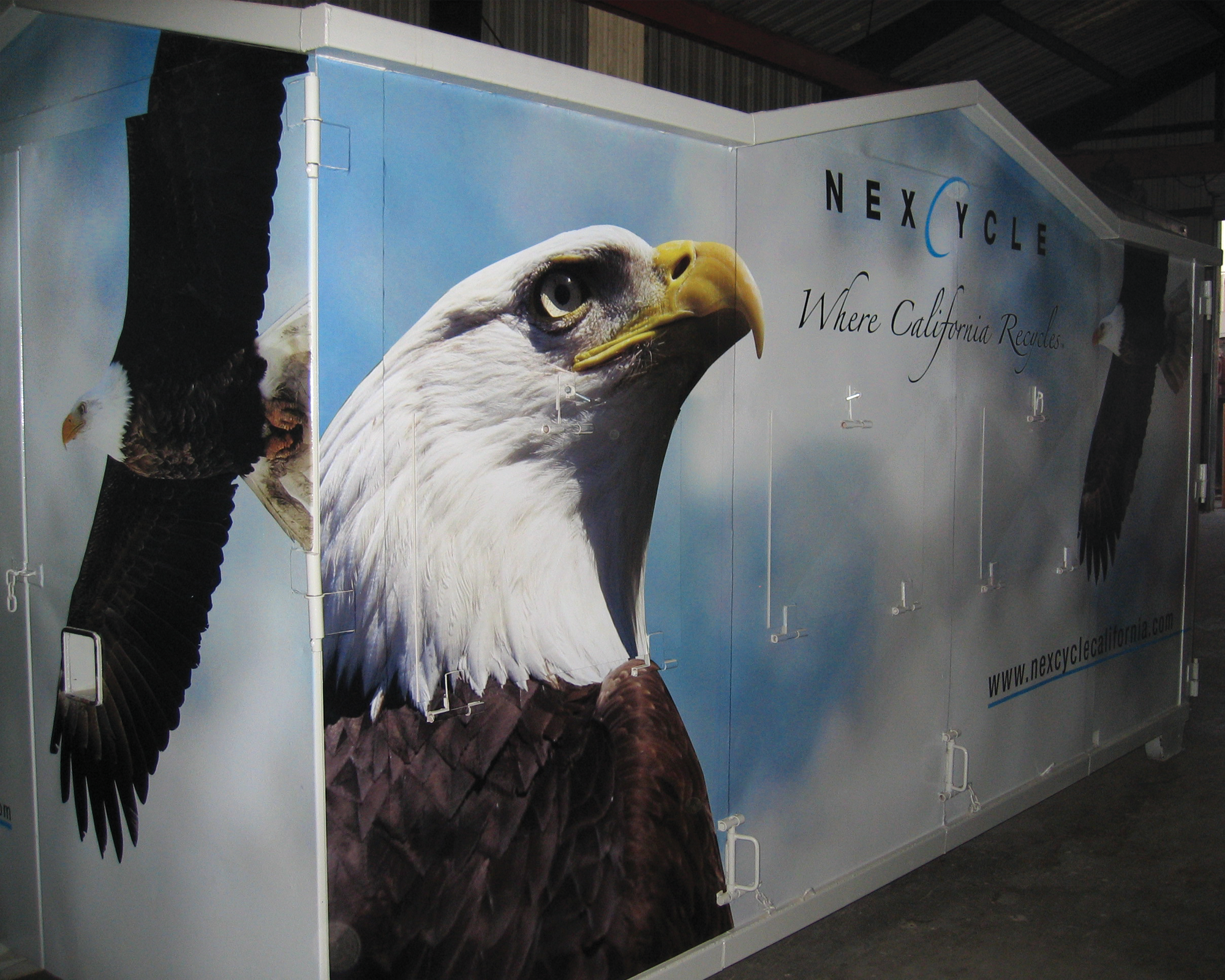 NexCycle Eagle Close Up Bin.png