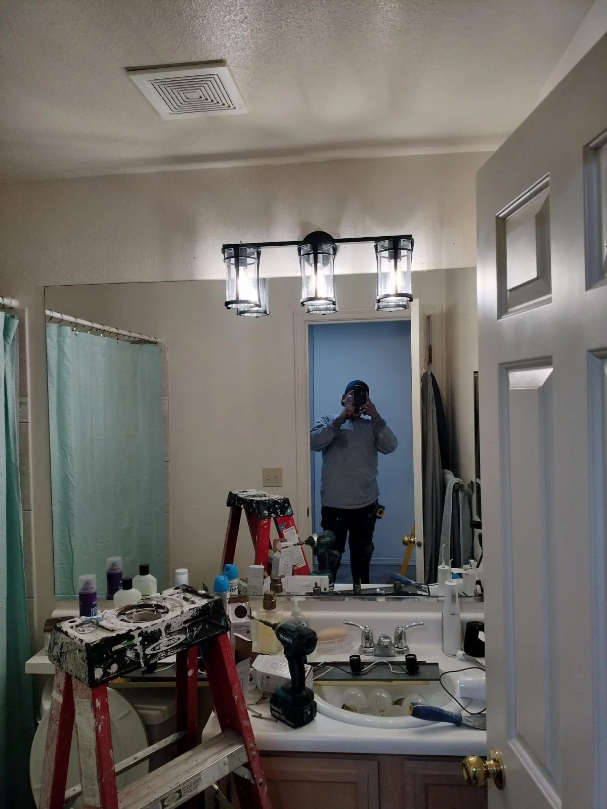 PHOTO-2023-01-30-19-52-32 3.jpg