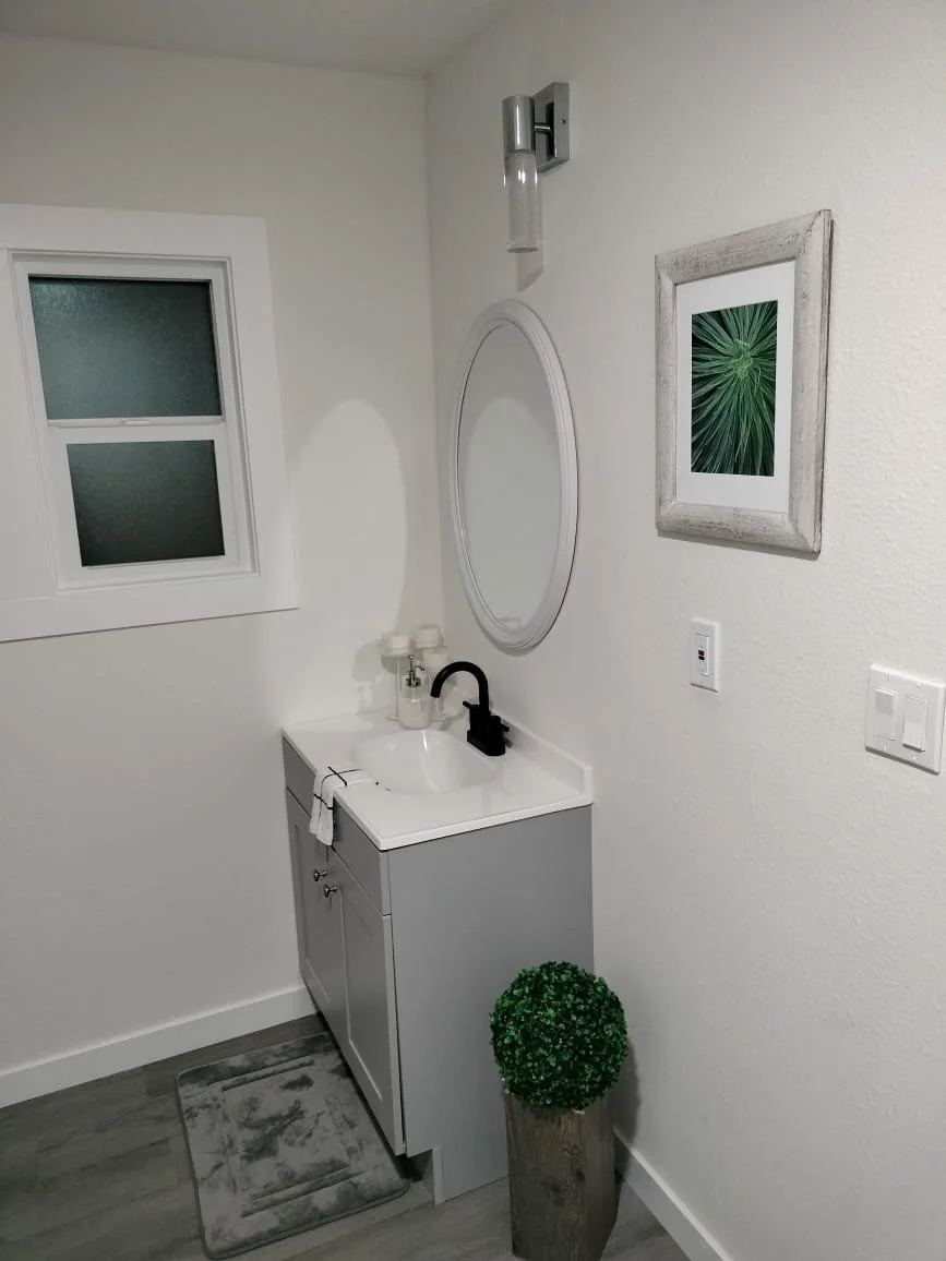 PHOTO-2023-01-30-19-49-57 2.jpg