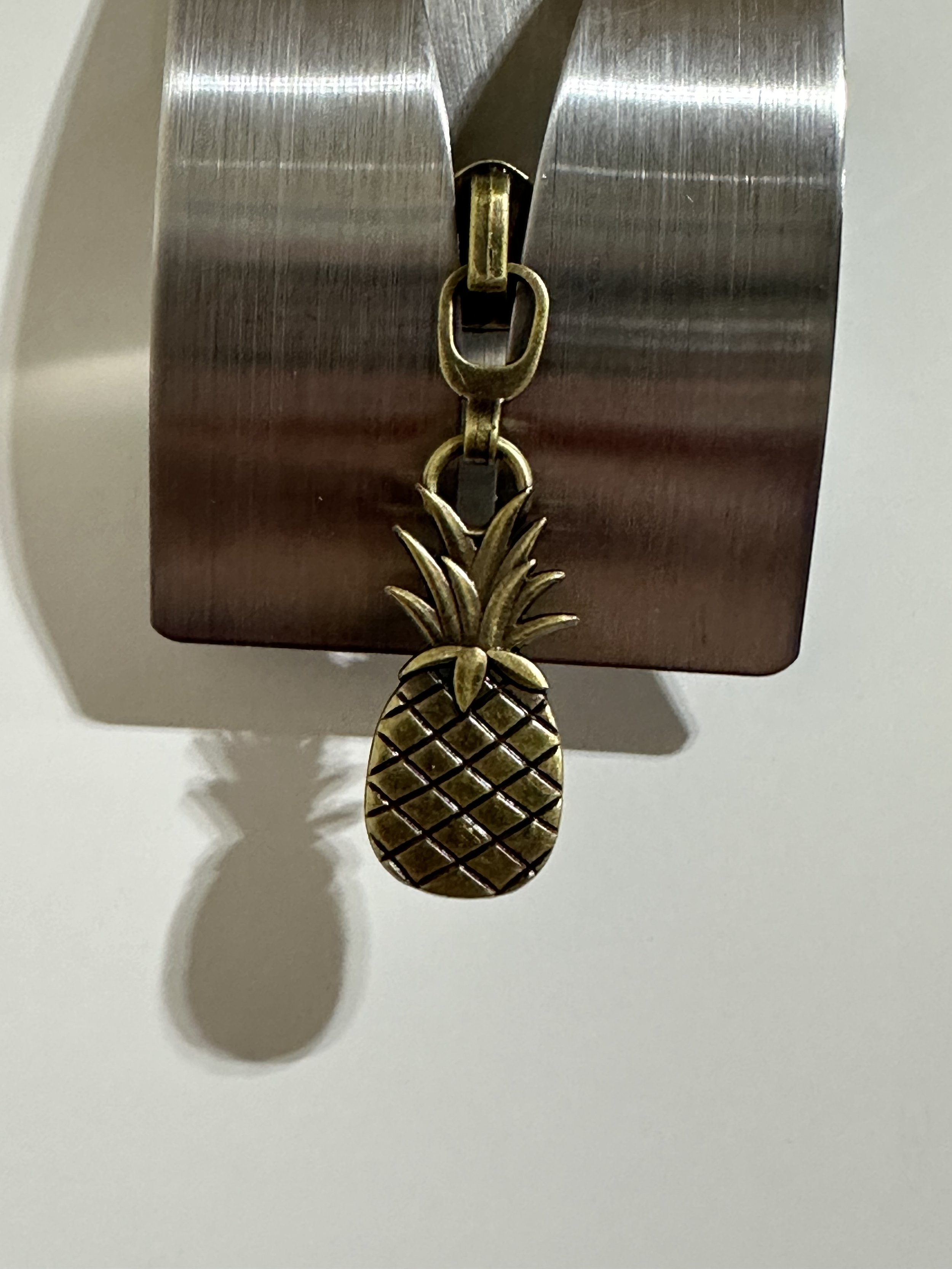 Pineapple AB (2).jpg