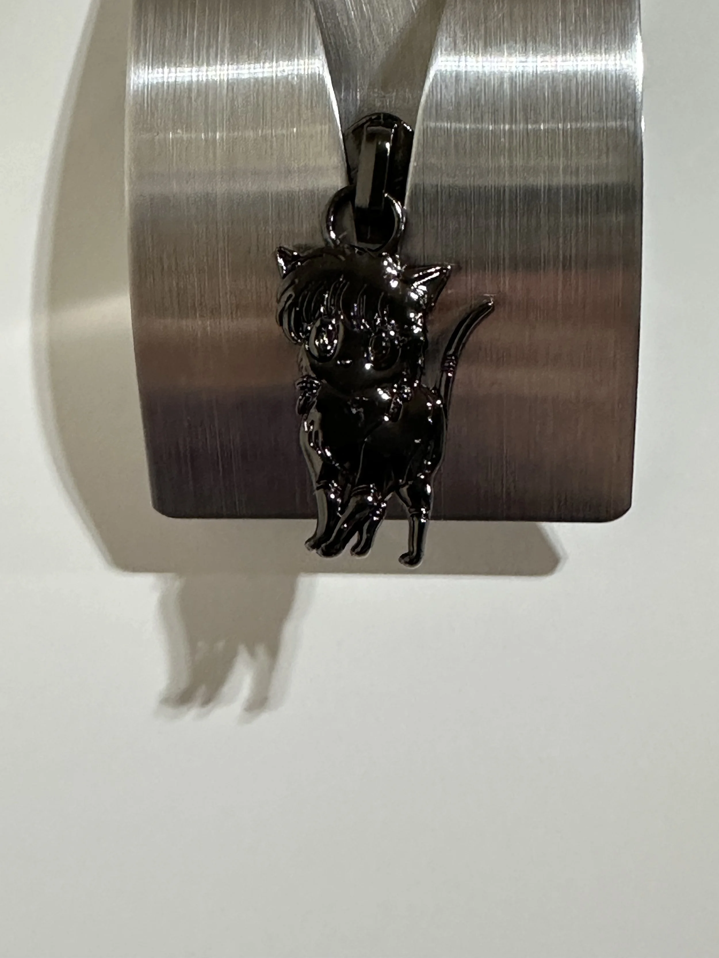 Shampoo Gun.jpg