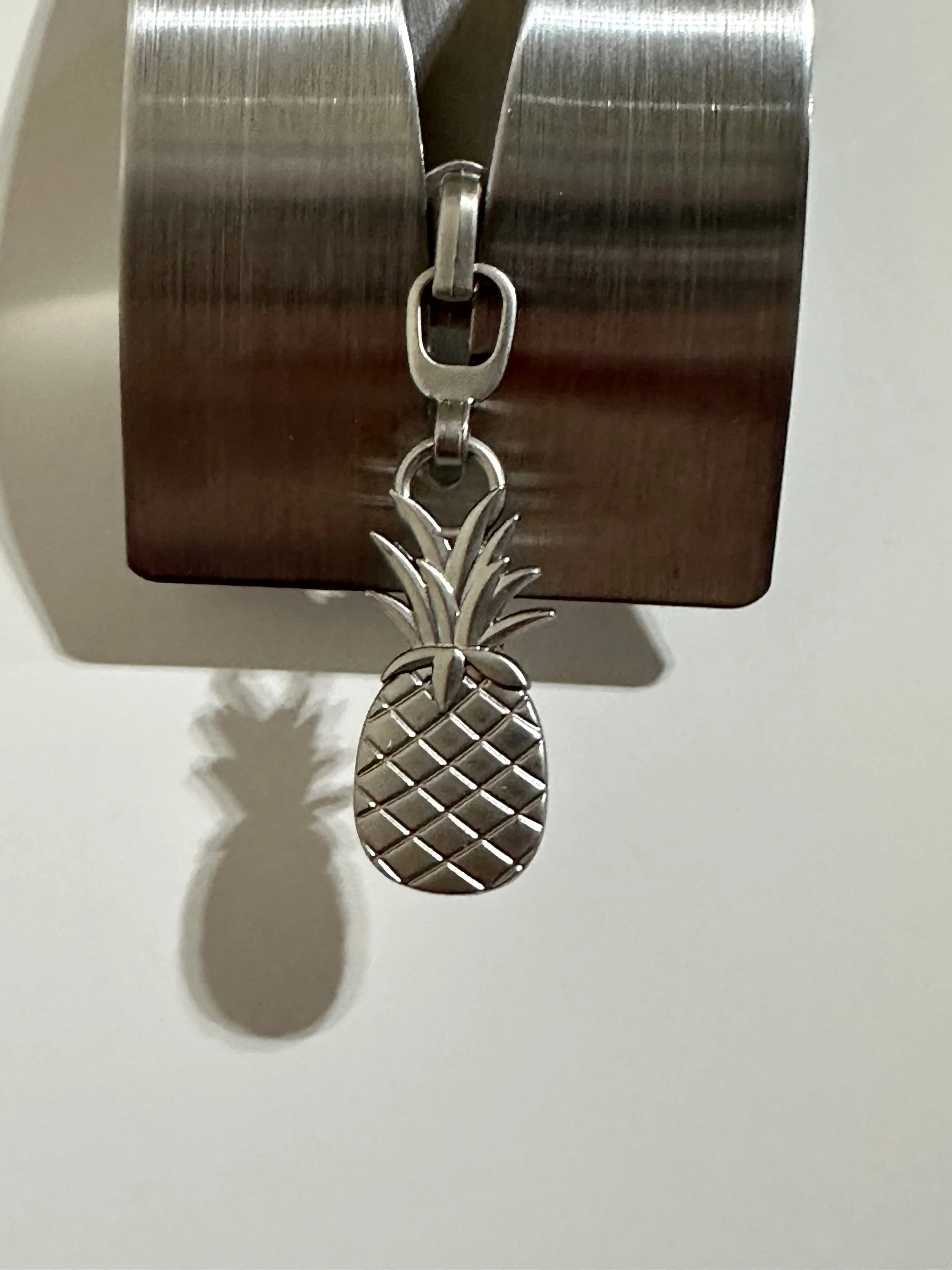 Pineapple MS.jpg