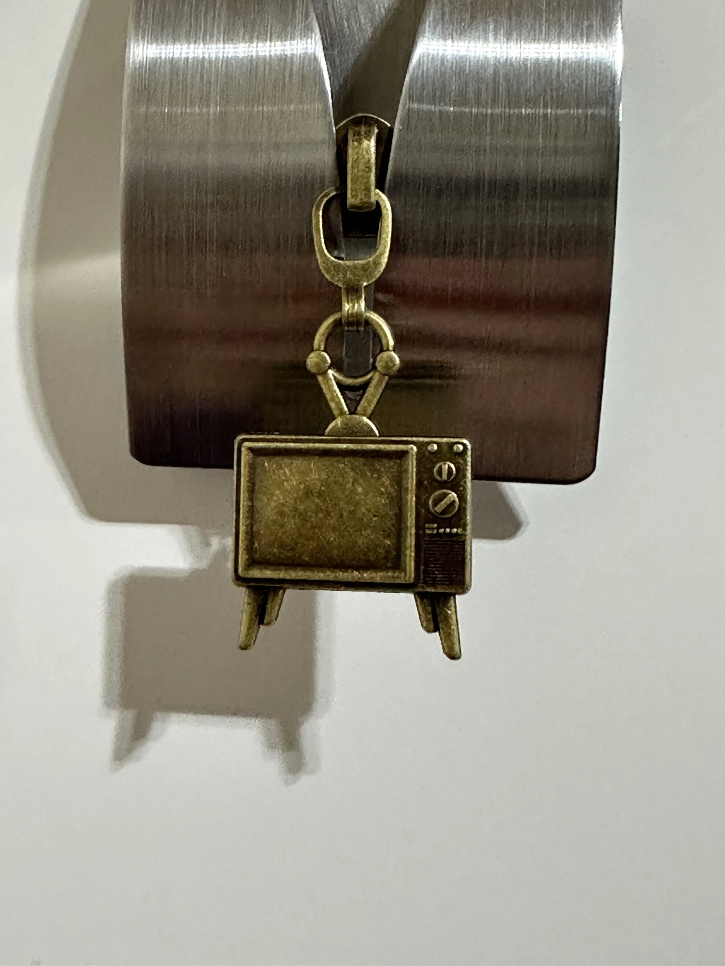 Old TV AB.jpg