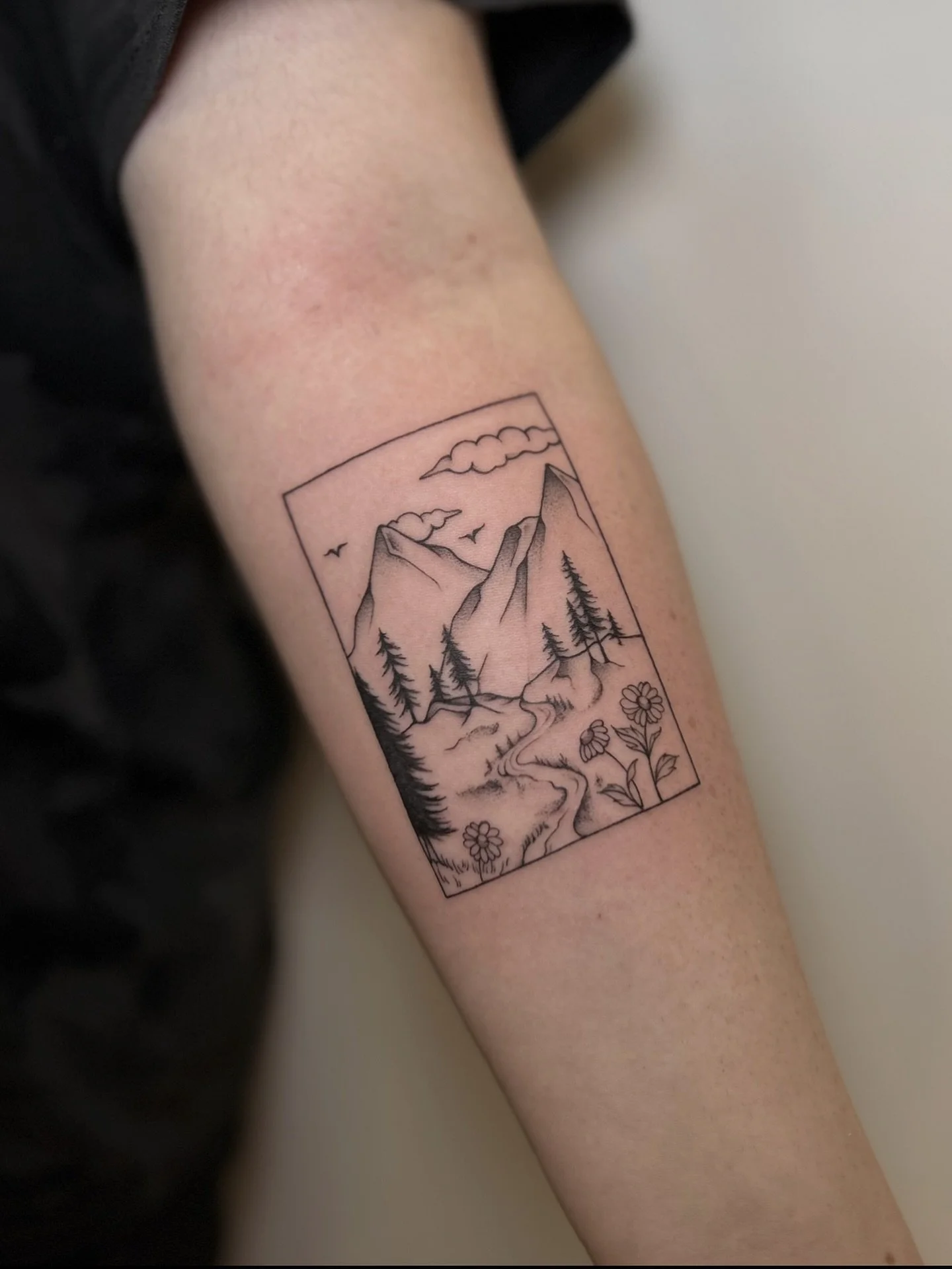 a little photograph-like nature scene.

thanks for trusting me with your first mackenzie!