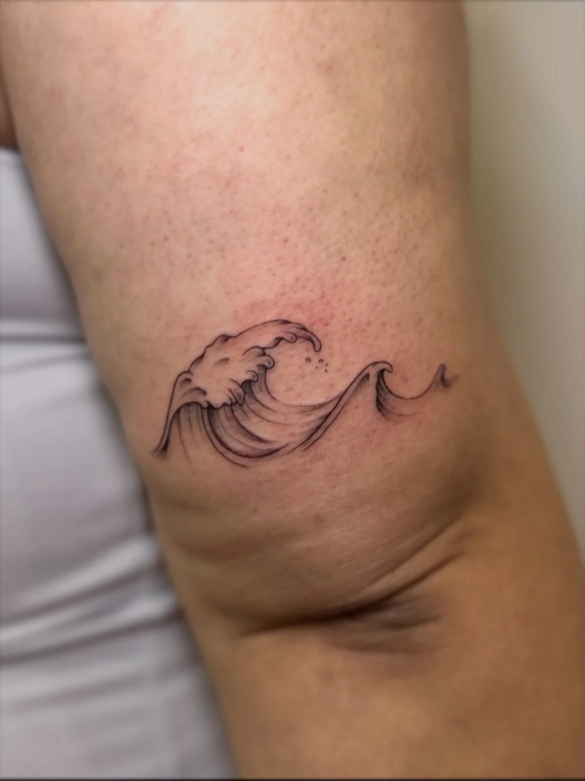 tiny tattoo tuesday.

a collection of smaller pieces, 
which all got lost in the camera roll. 

thanks to all who stopped by!