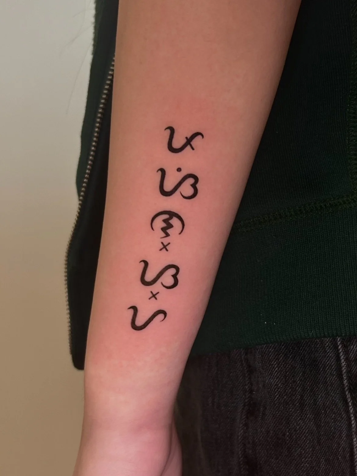 some baybayin &mdash; in five different fonts 

thanks to all who trust me with these, I&rsquo;m honored!