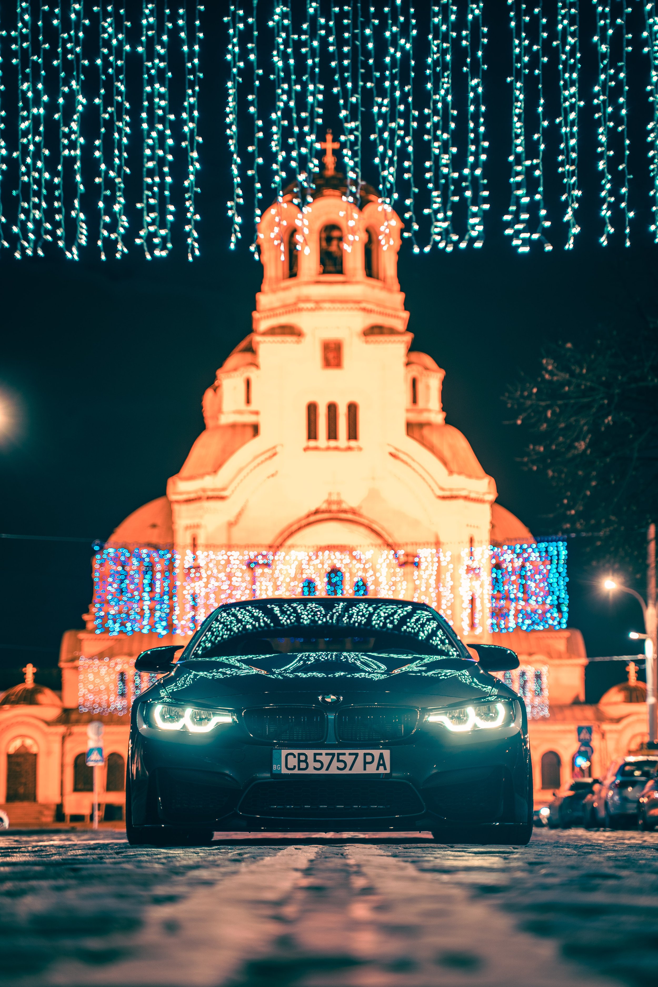 BMW M4 Alexander Nevsky Cathedral