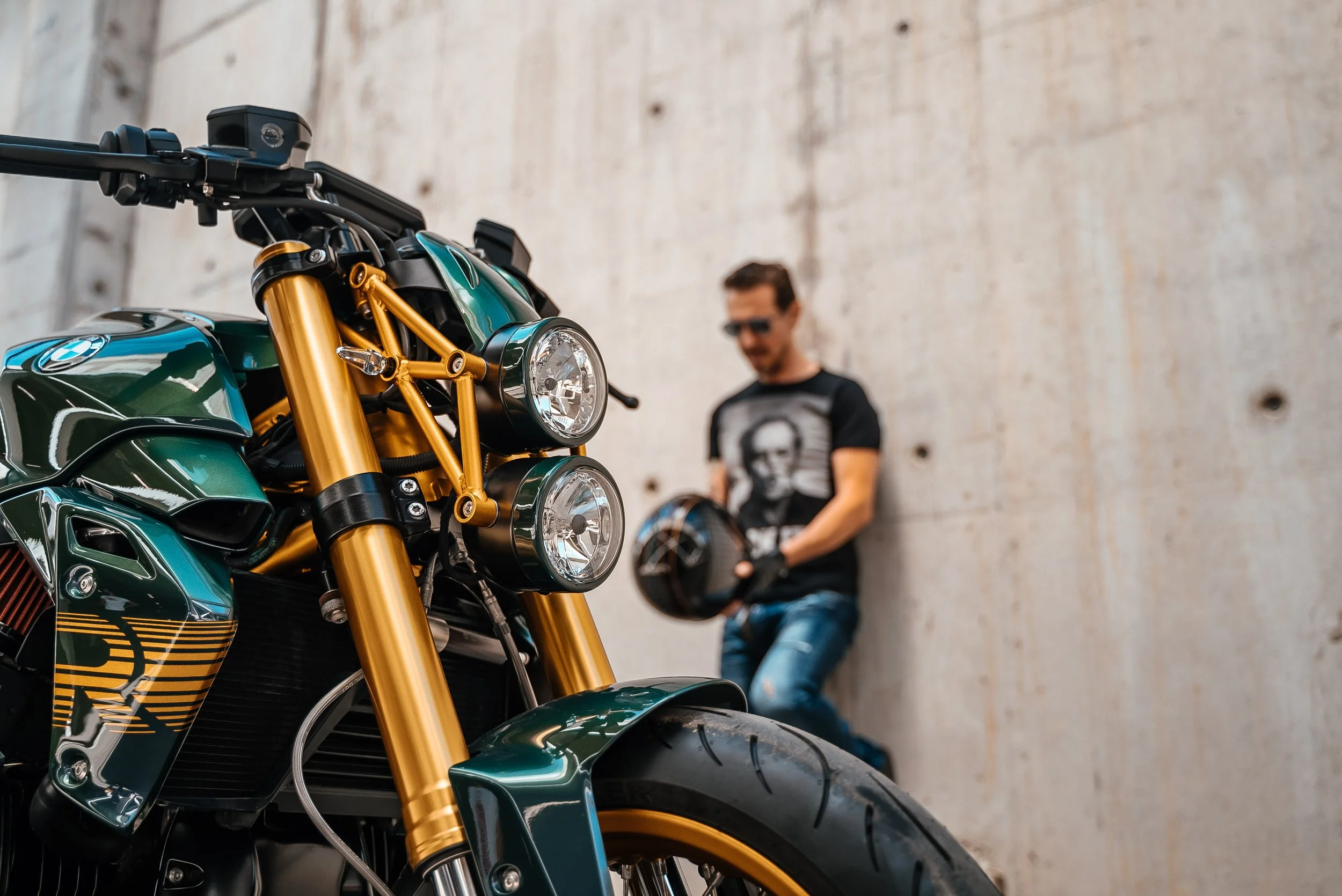 Motor bike motorcycle photo