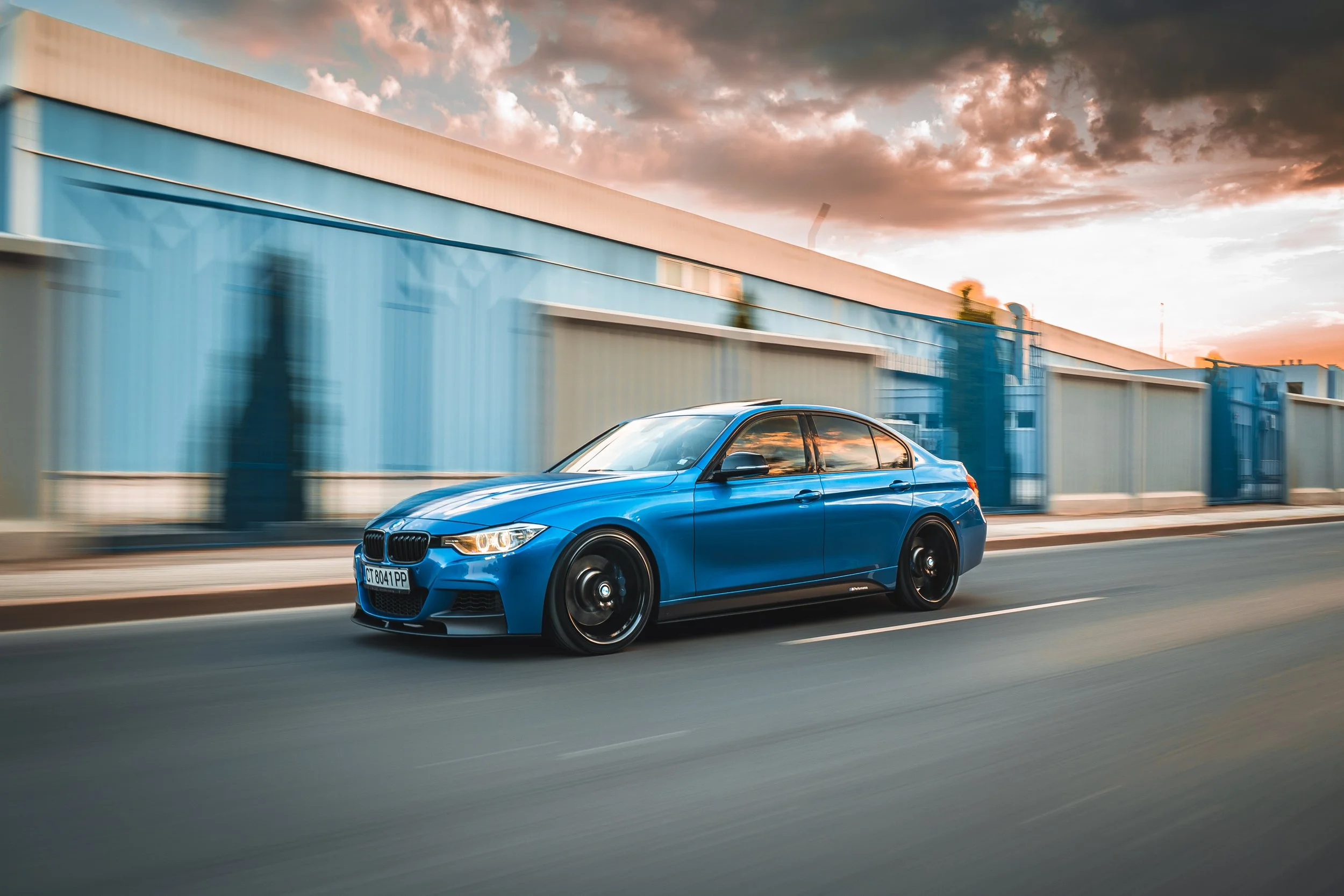 BMW Rolling shot