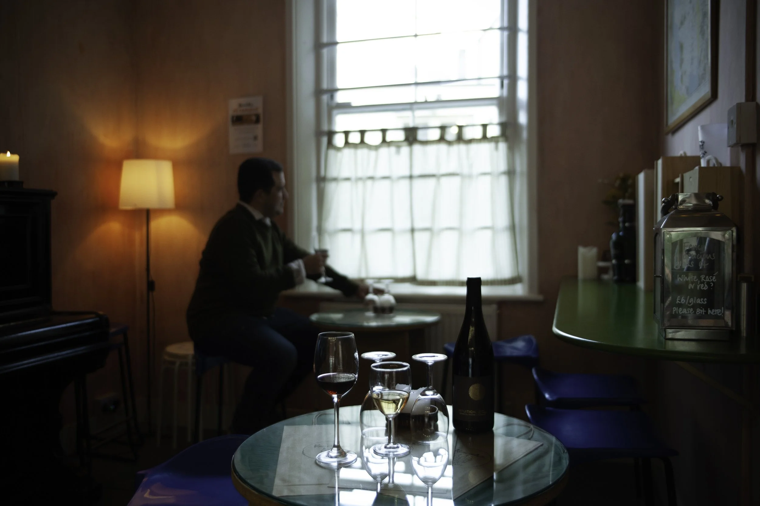 Kenrick's Wines, independent wine shop, Wandsworth Bridge Road, Fulham