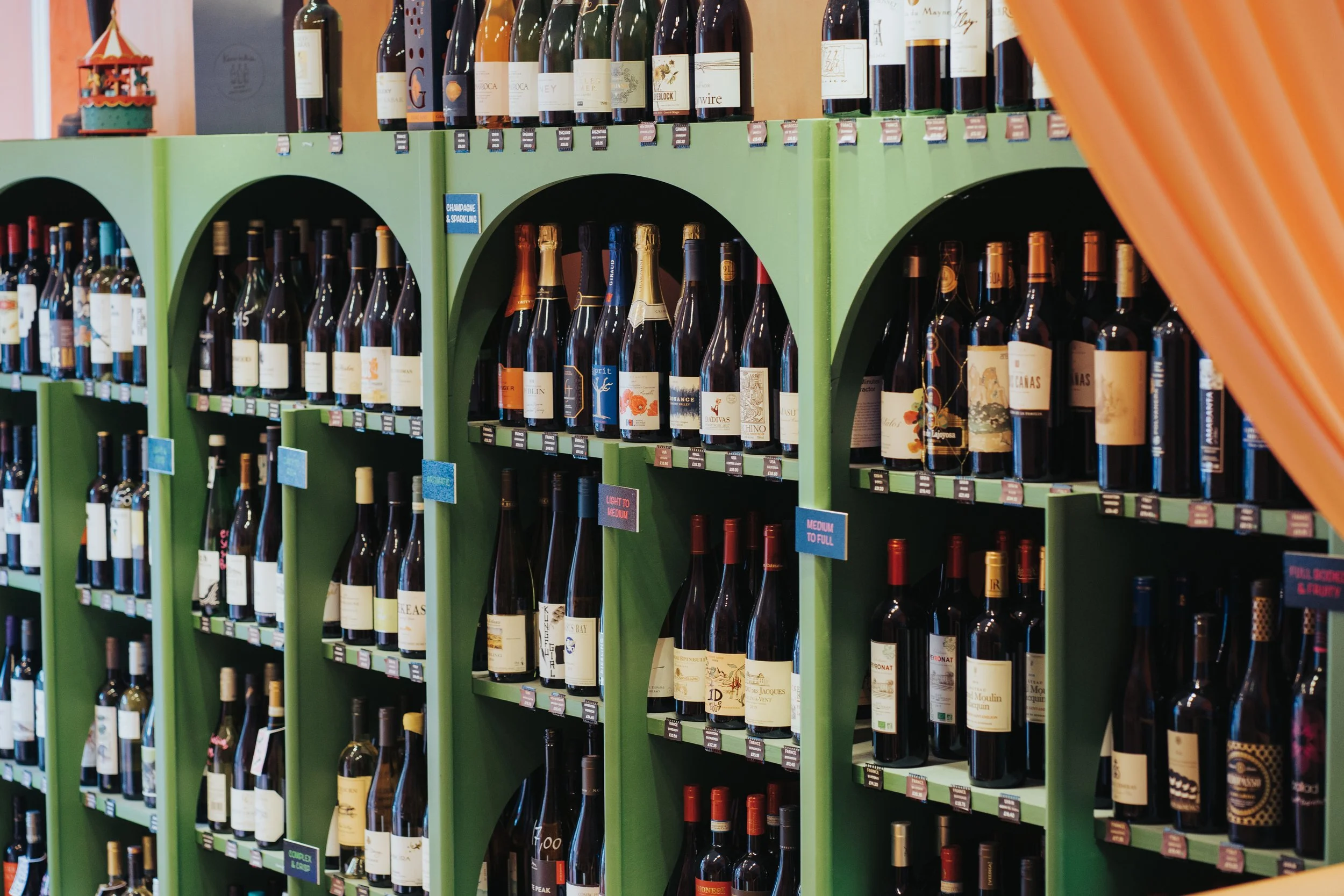 Kenrick's Wines, independent wine shop, Wandsworth Bridge Road, Fulham