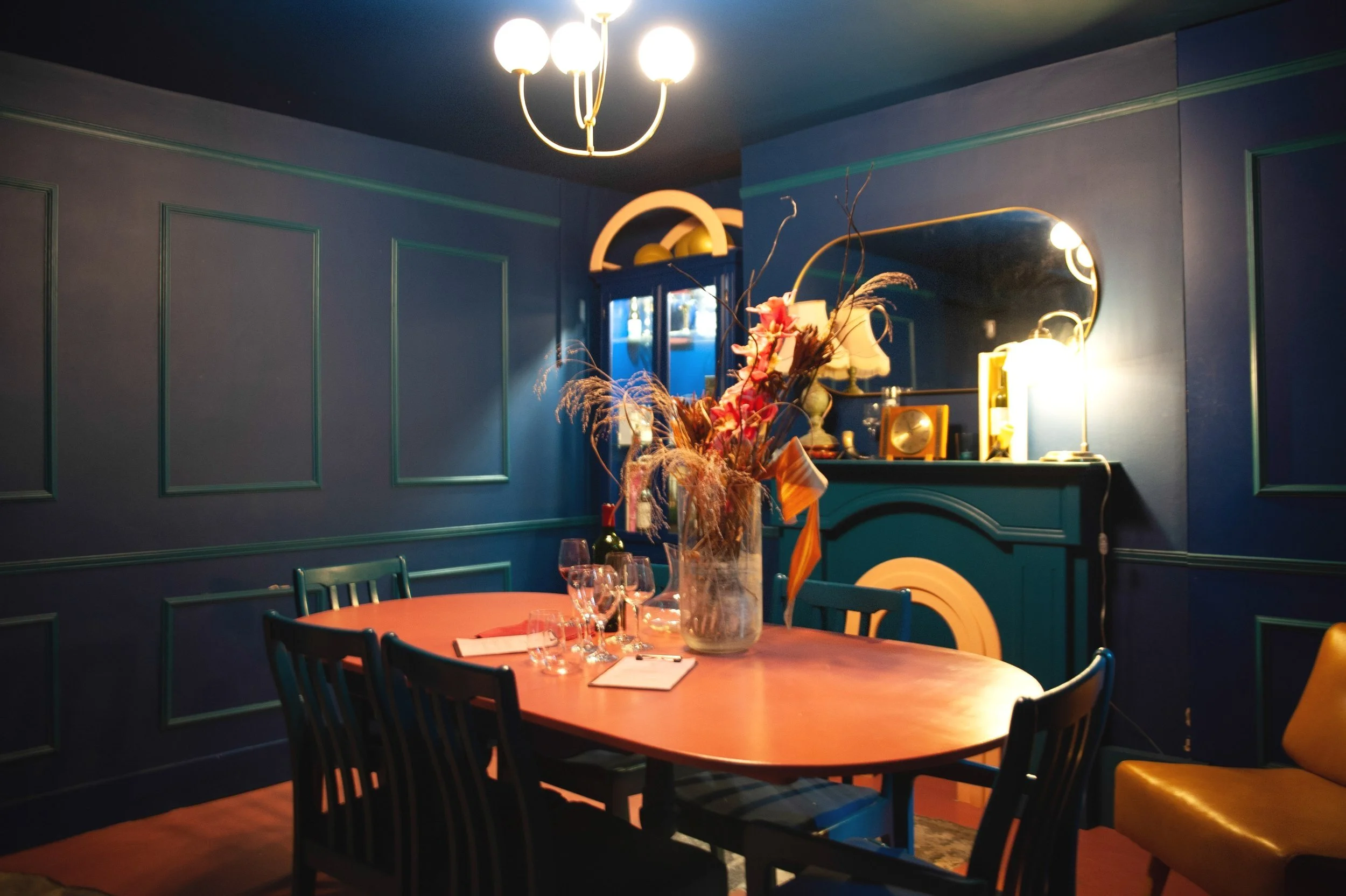 Kenrick's Wines, independent wine shop, Wandsworth Bridge Road, Fulham