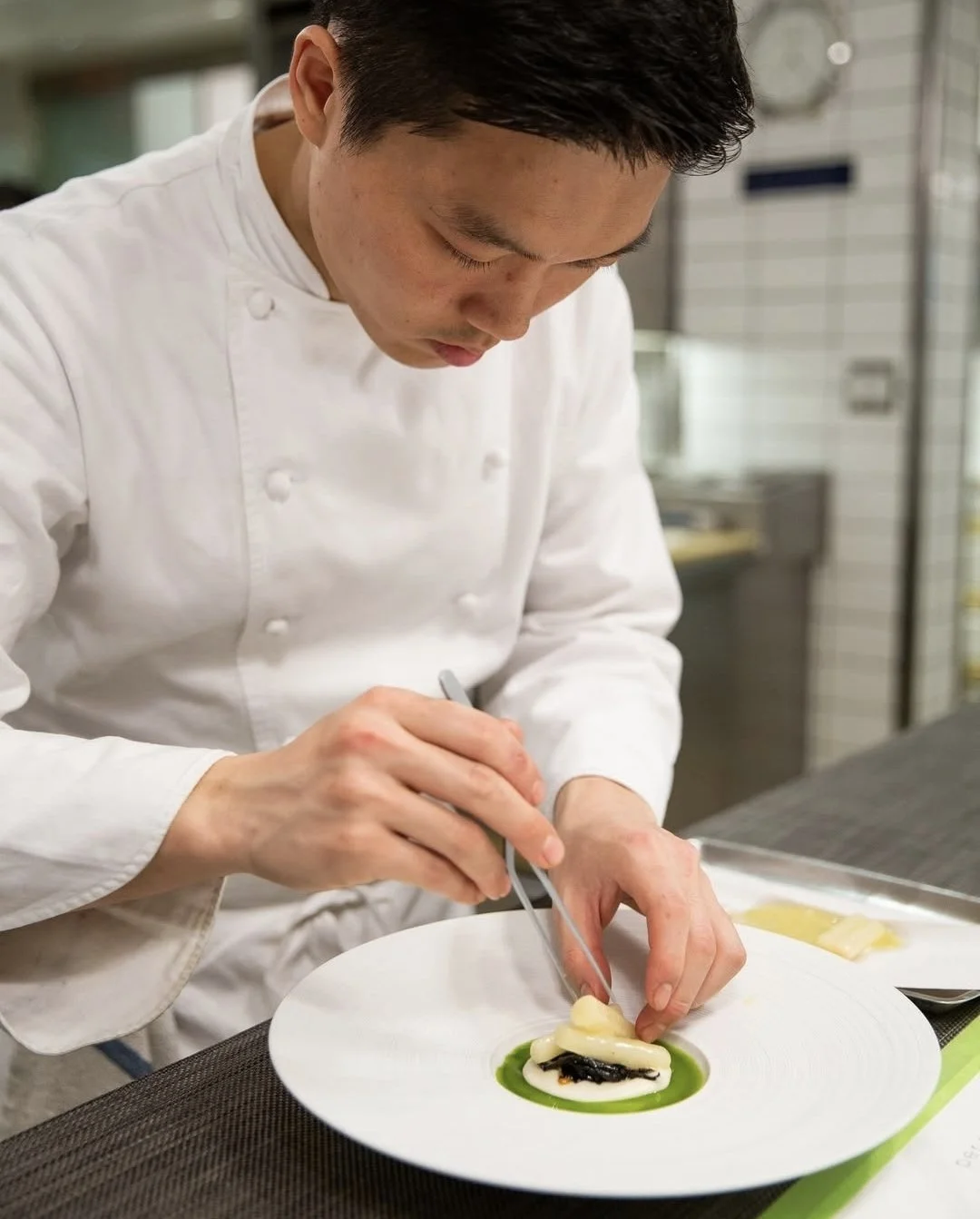 CHEF VINCE HONG