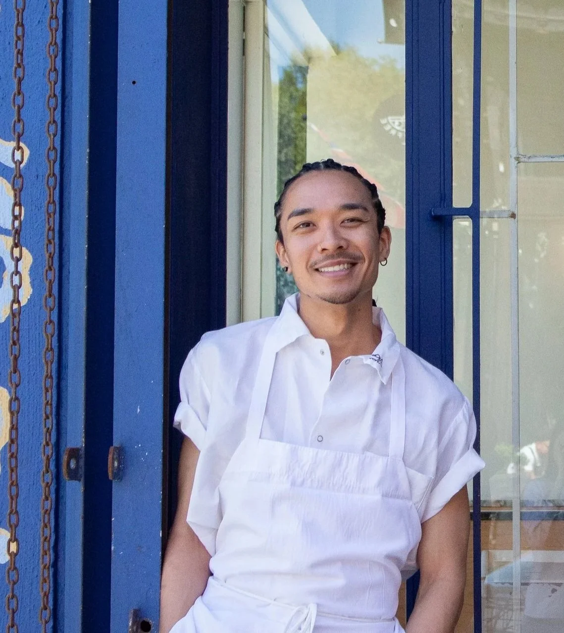 CHEF LUIS LISING