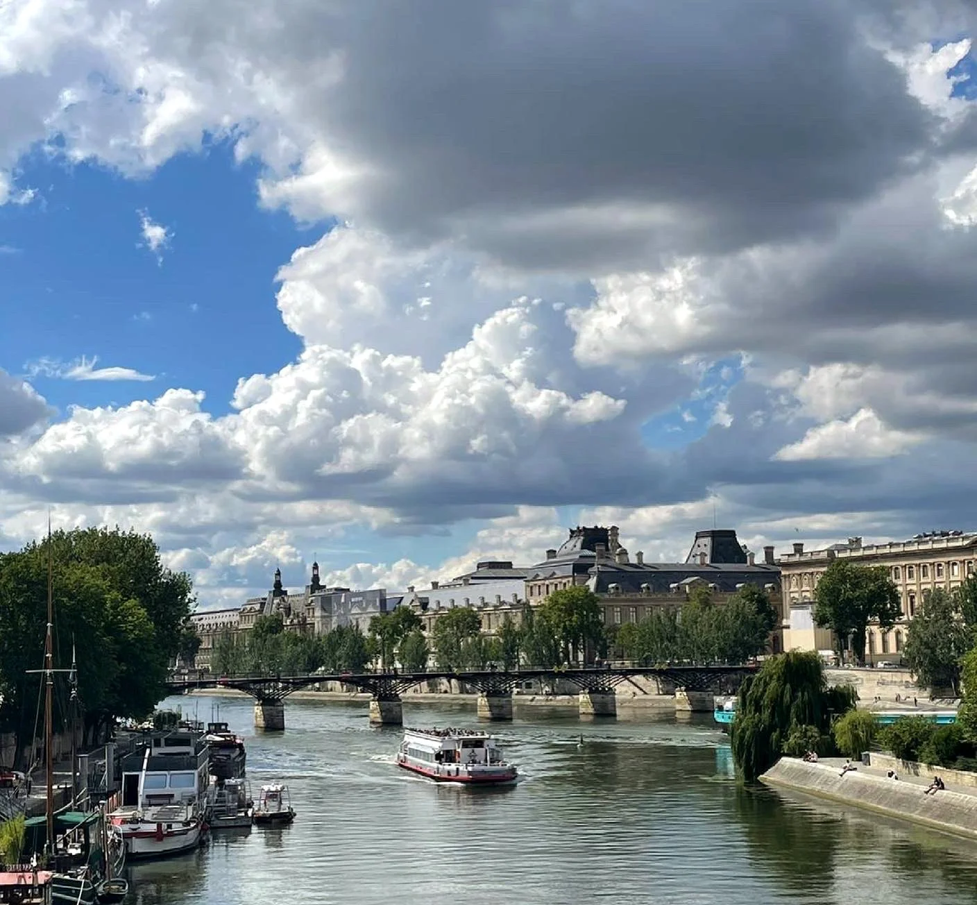 PARIS_RIVER_8FCA.jpg
