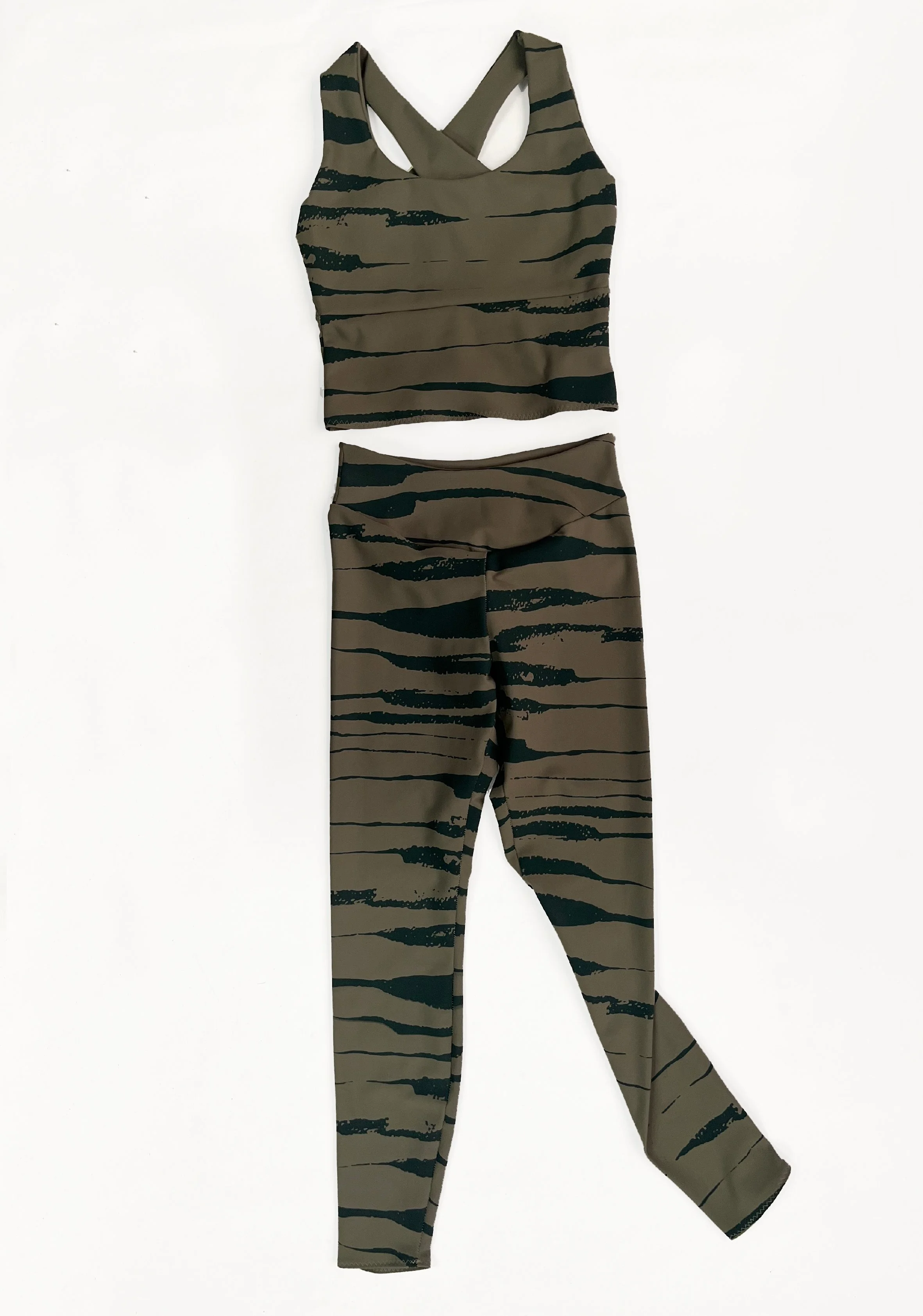 STRIPE LIGHT YOGA SET